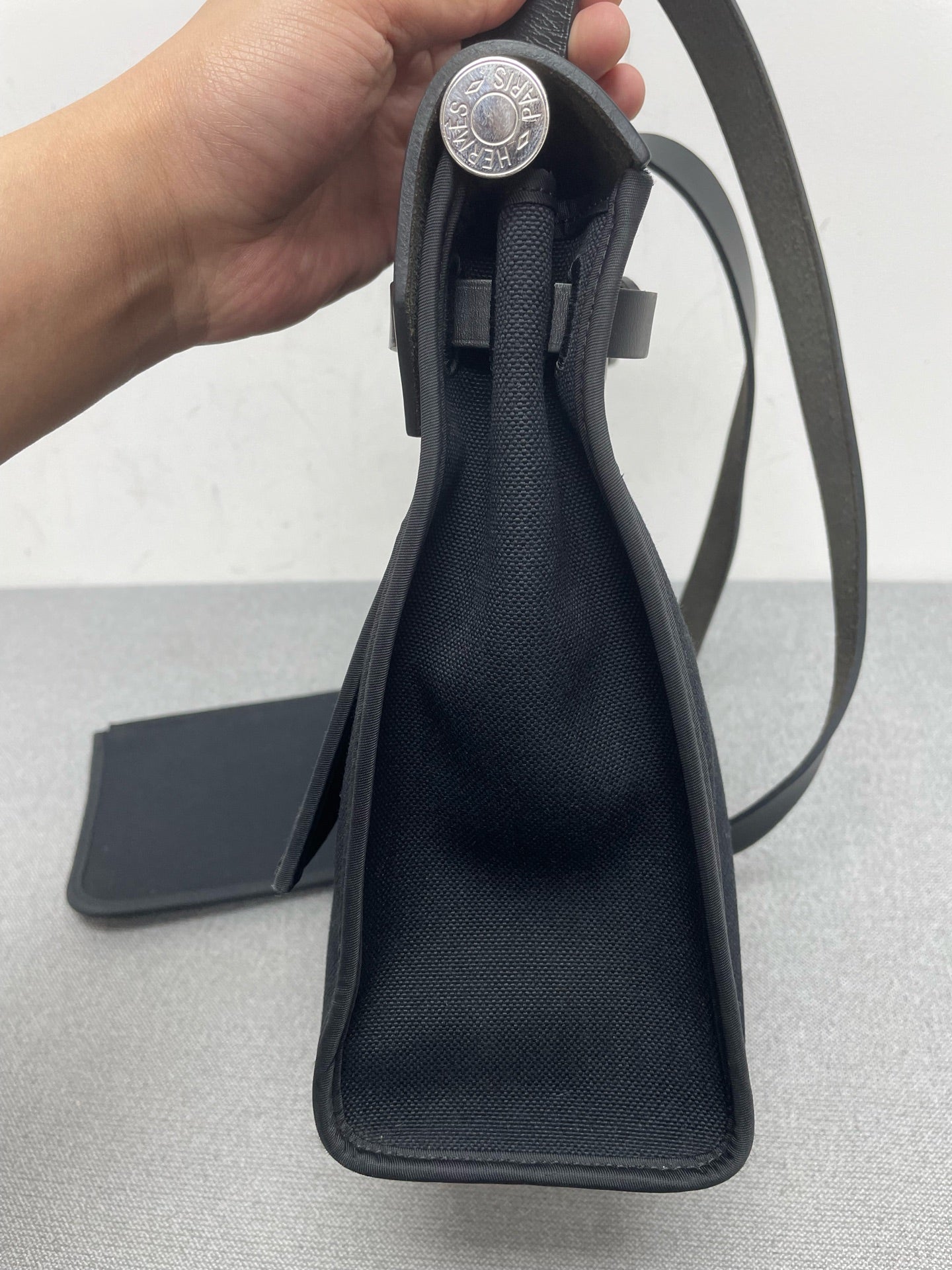 Hermès - Herbag - Leather - Black - (medium)