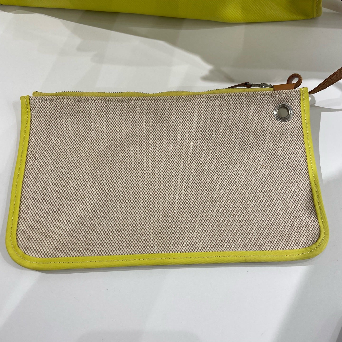 Hermès - Herbag Zip 31 - Canvas and Vachetta leather - Lemon Yellow with Natural Tan Leather - (medium)