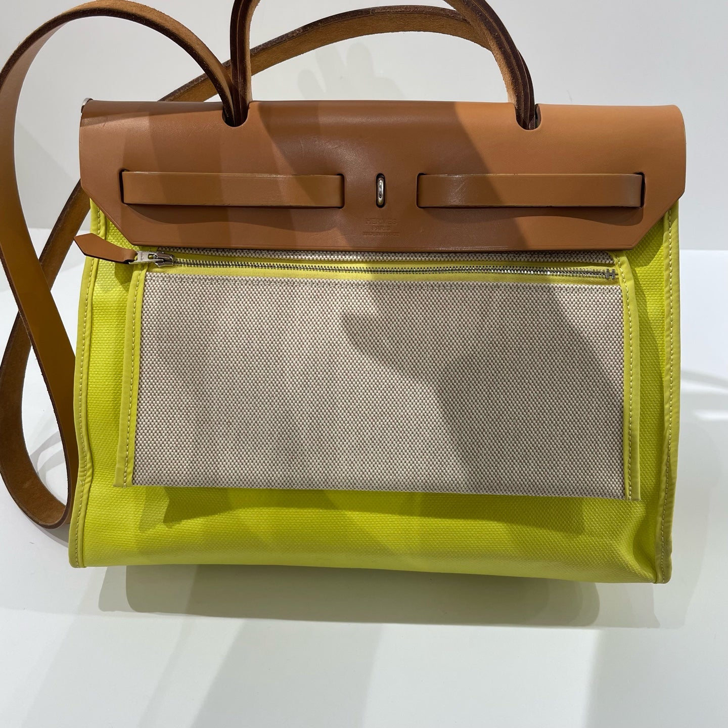 Hermès - Herbag Zip 31 - Canvas and Vachetta leather - Lemon Yellow with Natural Tan Leather - (medium)