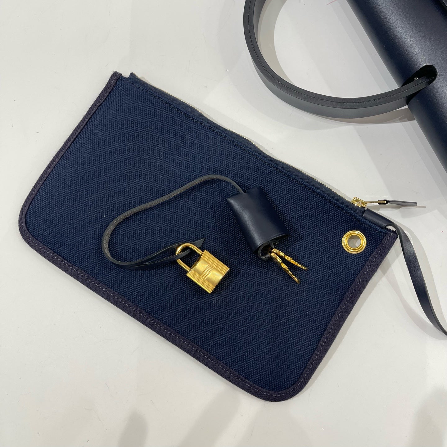 Hermès - Herbag Zip Retourne 31 - Canvas and leather - Black, White, and Midnight Blue with Gold-Tone Hardware - (Medium)