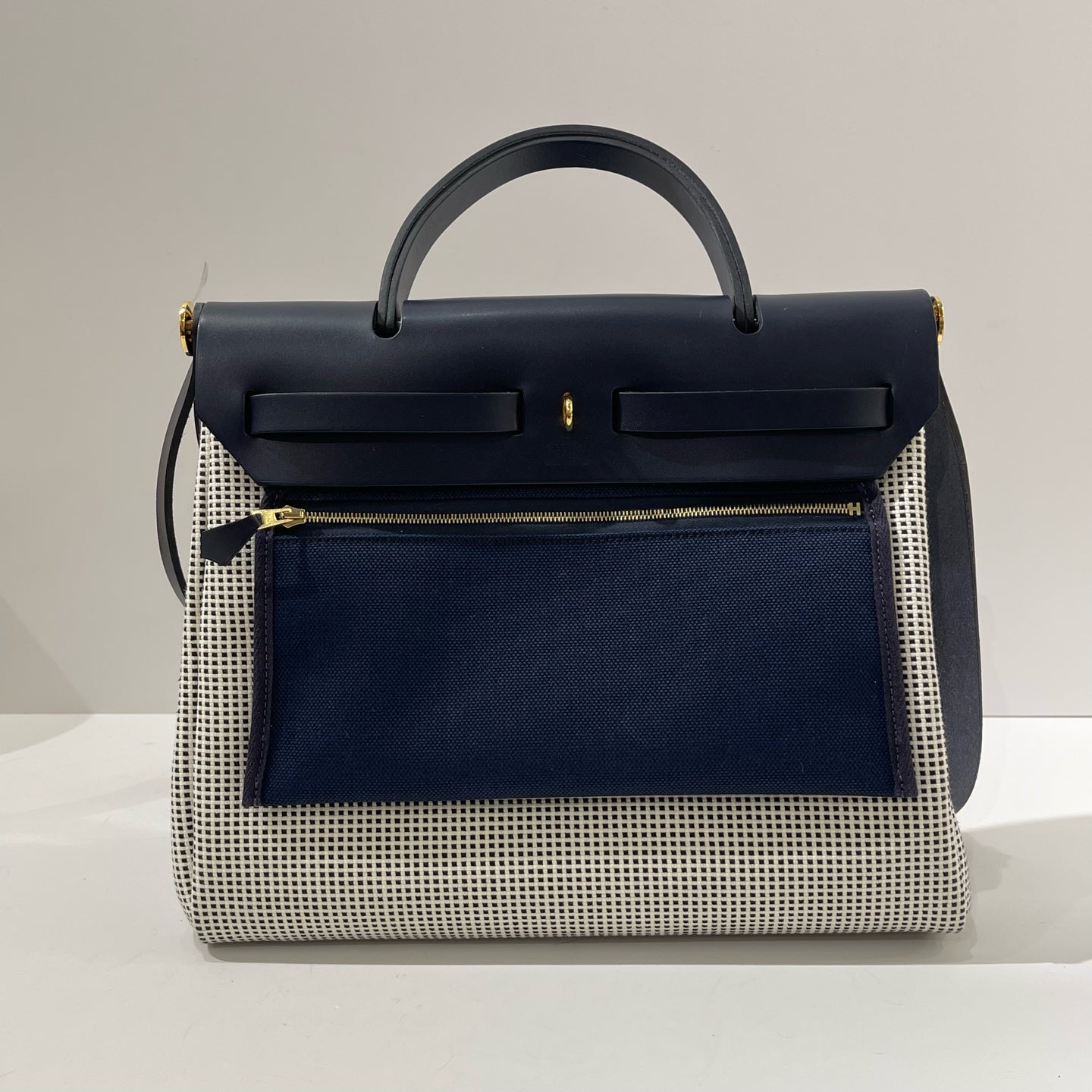 Hermès - Herbag Zip Retourne 31 - Canvas and leather - Black, White, and Midnight Blue with Gold-Tone Hardware - (Medium)
