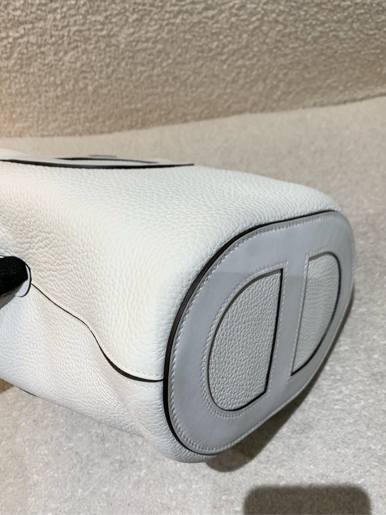 Hermès - In the Loop 18 - Leather - White - (mini)