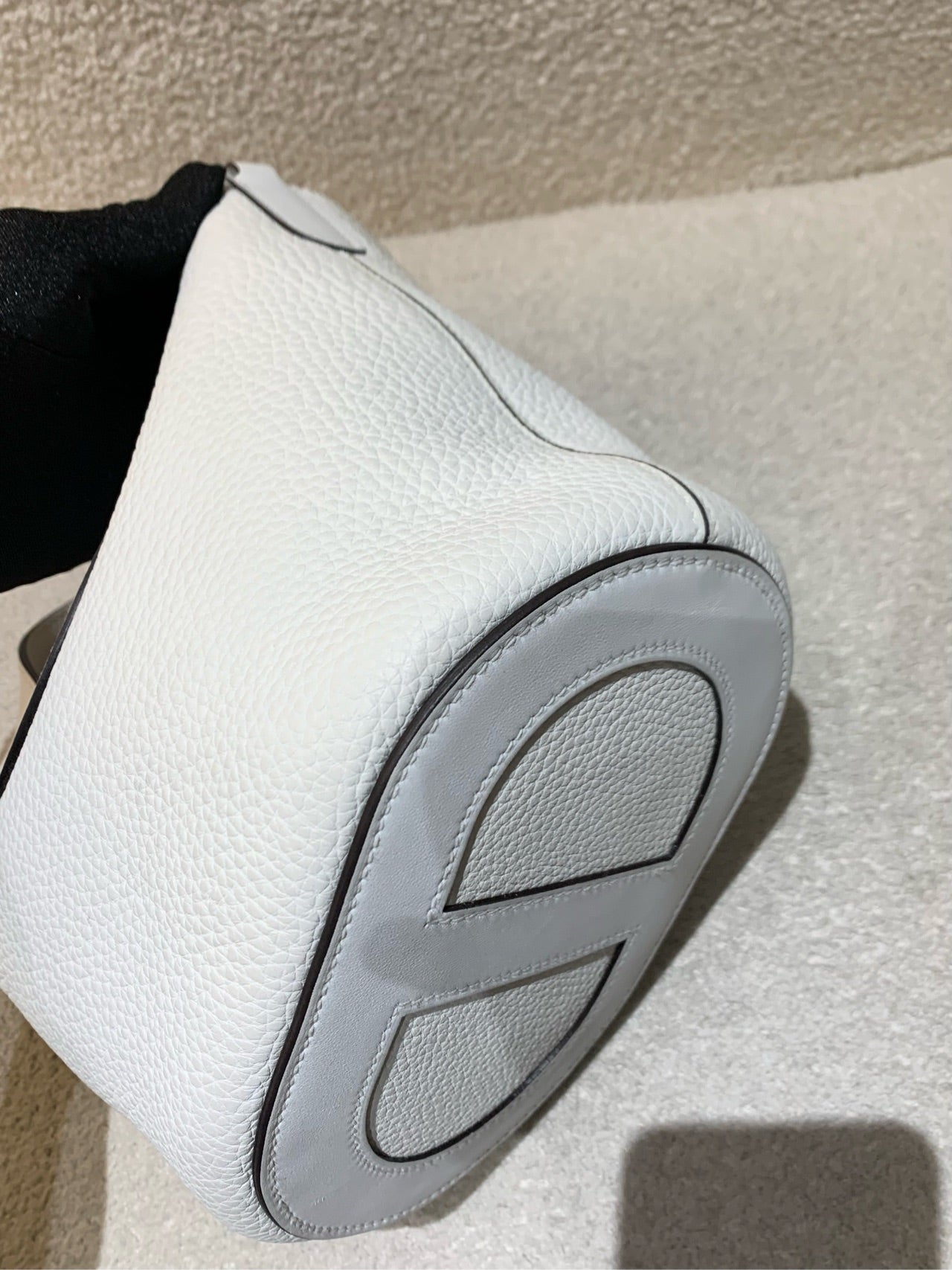 Hermès - In The Loop 18 - Taurillon Clemence leather - White - (Mini)