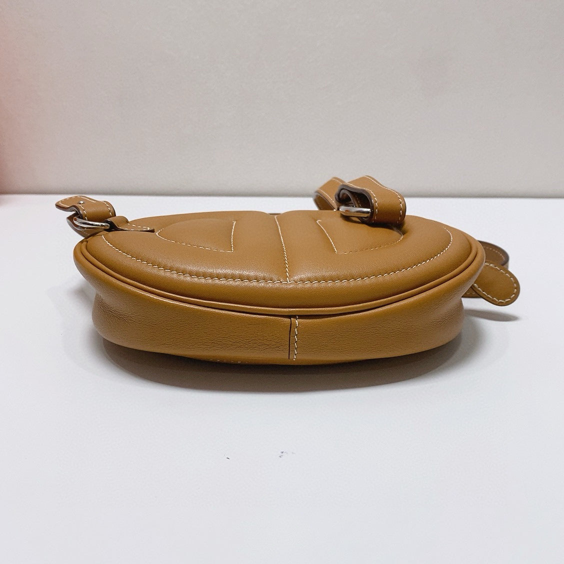 Hermès - In The Loop Belt Bag - Epsom leather - Camel with Silver-Tone Hardware - (mini)
