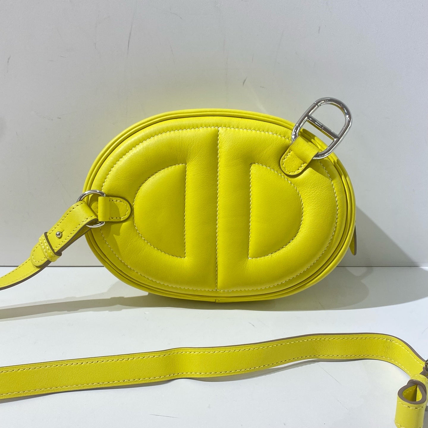 Hermès - Intheloop - Leather - Yellow - (mini)