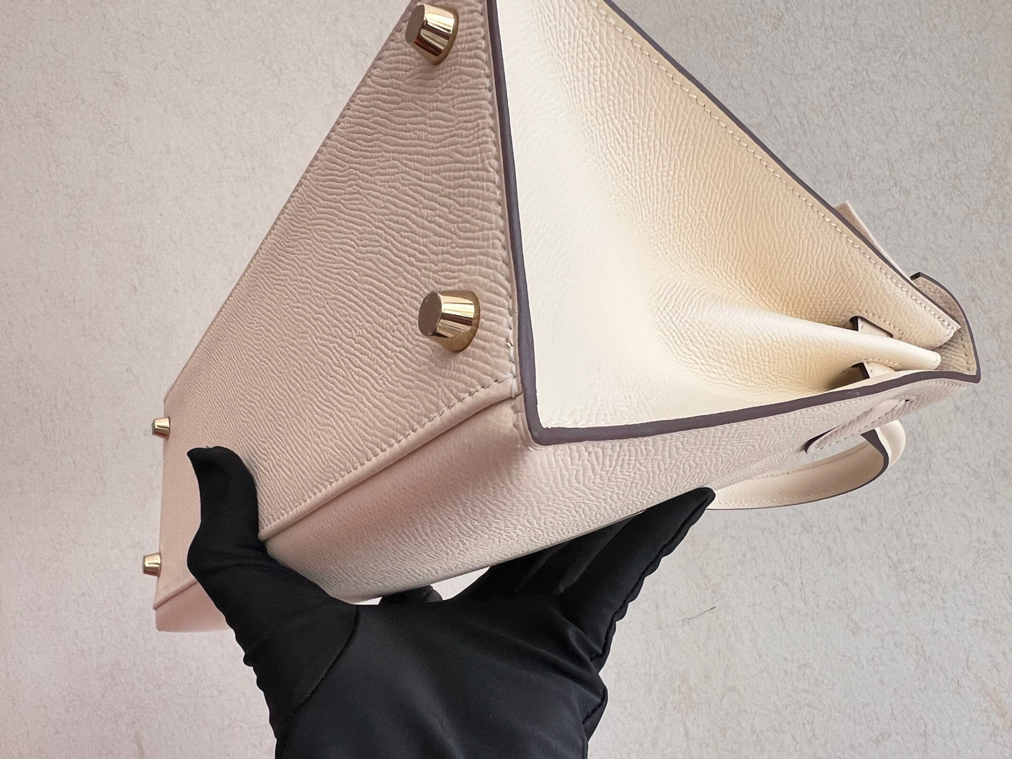 Hermès - Kelly 28 - Leather - White - (small)