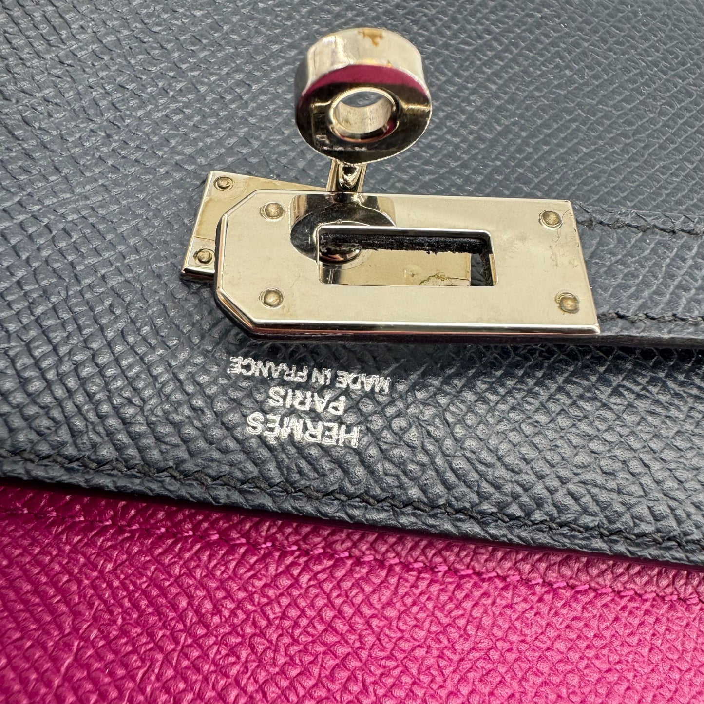 Hermès - Kelly - Leather - Black - (small)
