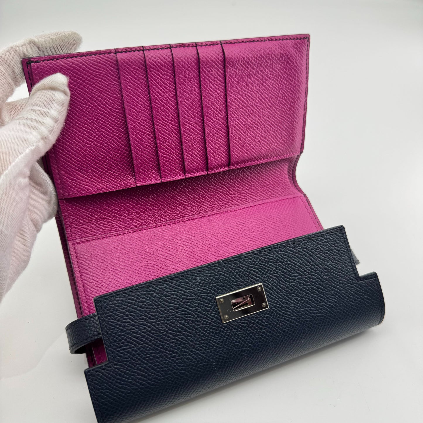 Hermès - Kelly - Leather - Black - (small)