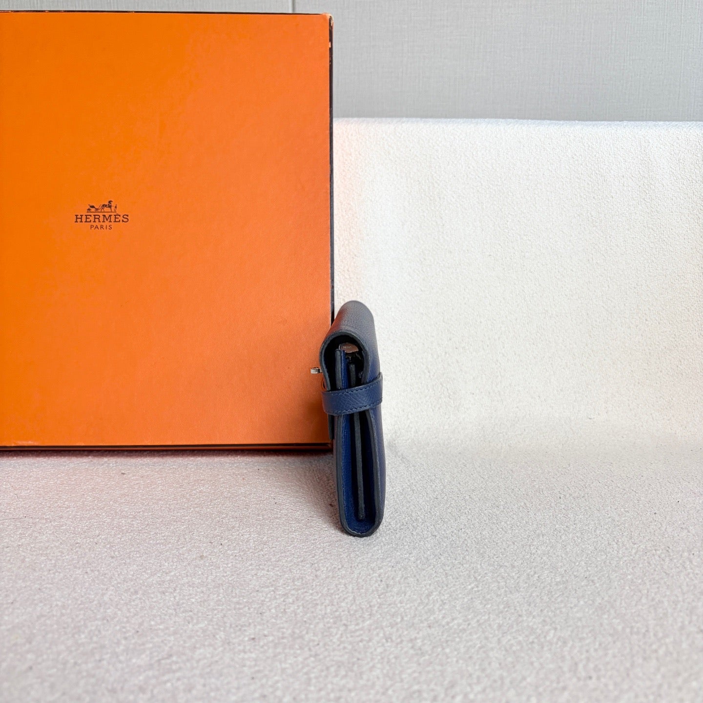 Hermes - Kelly - Leather - Navy - (Small)