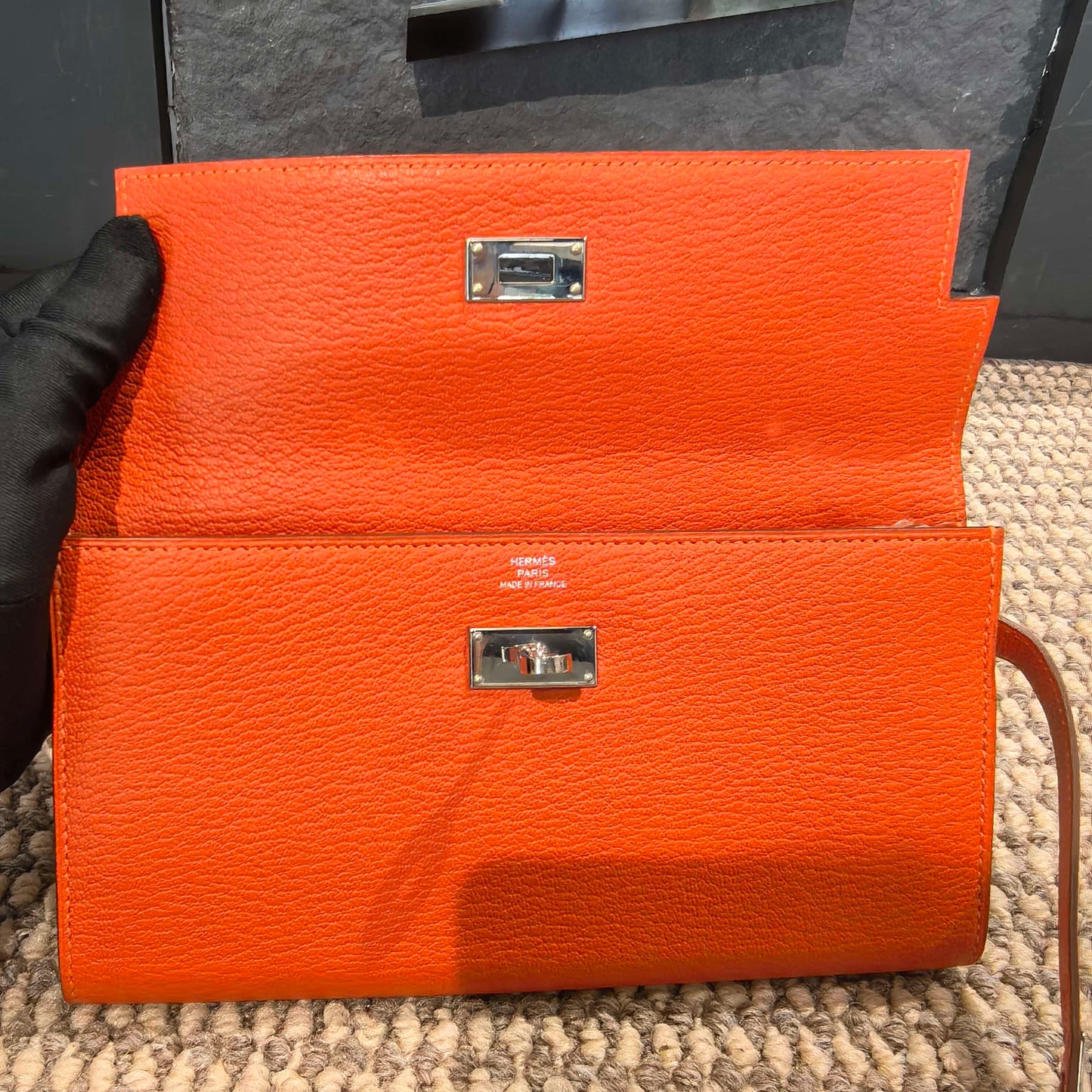Hermes - Kelly - Leather - Orange - (medium)