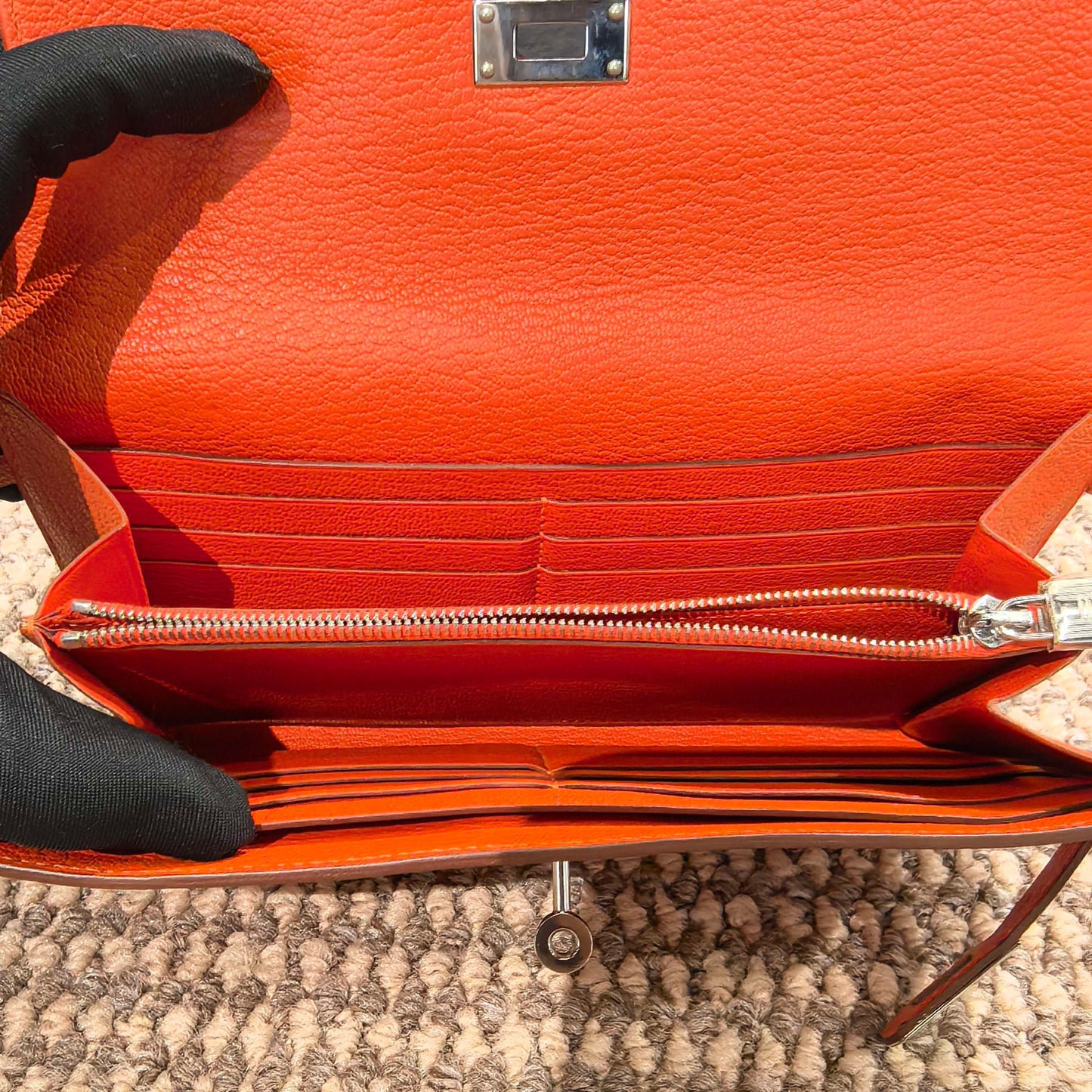 Hermes - Kelly - Leather - Orange - (medium)