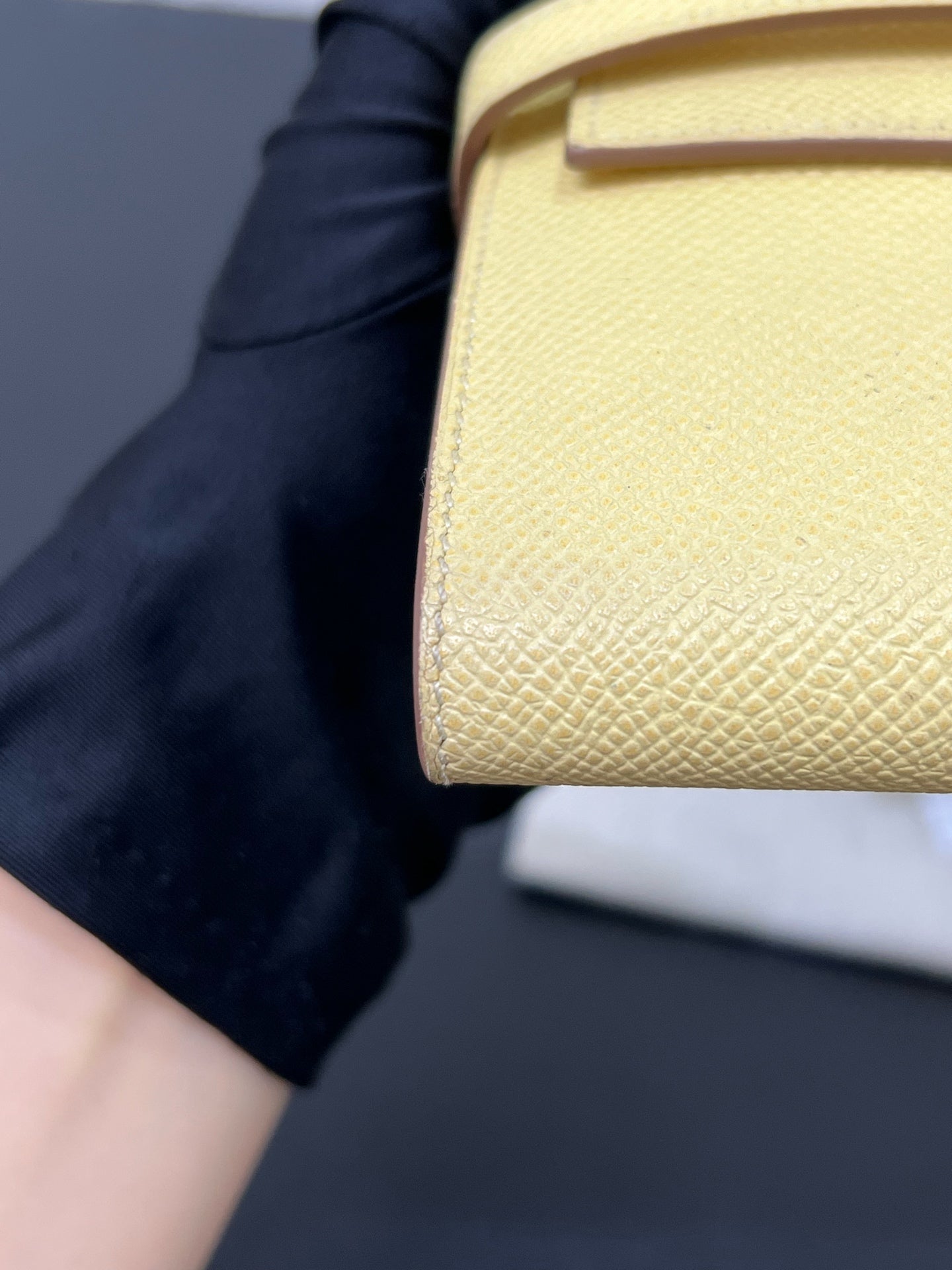 Hermes - Kelly - Leather - Yellow - (large)