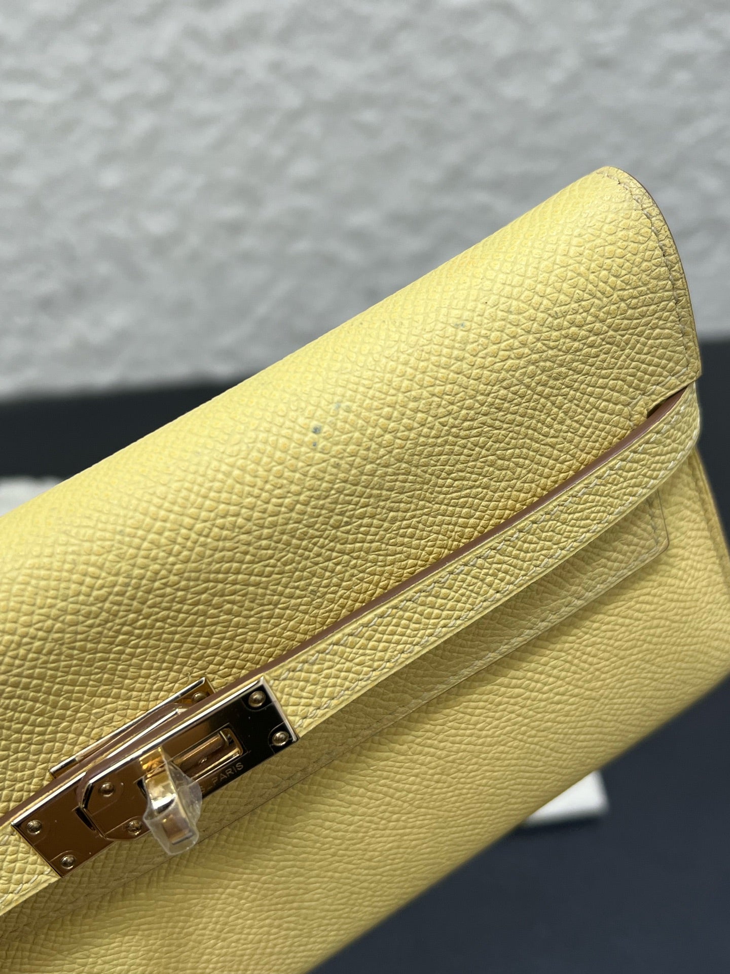 Hermes - Kelly - Leather - Yellow - (large)