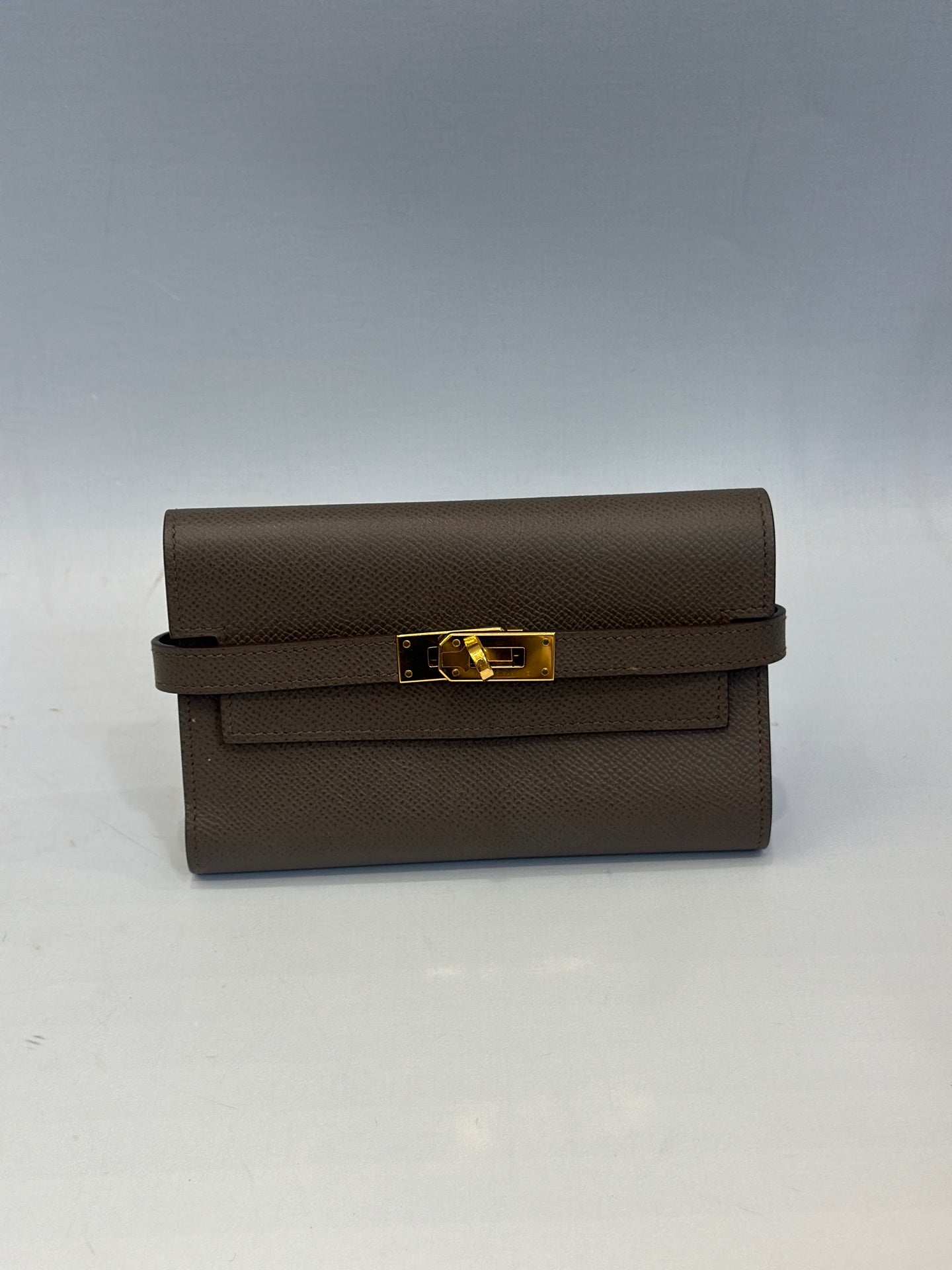 Hermès - Kelly Long Trifold Wallet - Epsom leather - Pewter Grey with Gold-Tone Hardware - (long)