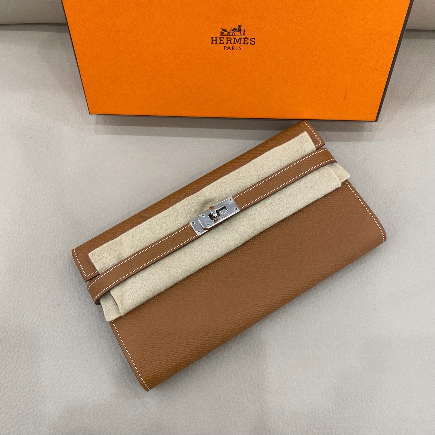 Hermès - Kelly Long Wallet - Epsom leather - Gold - (medium)