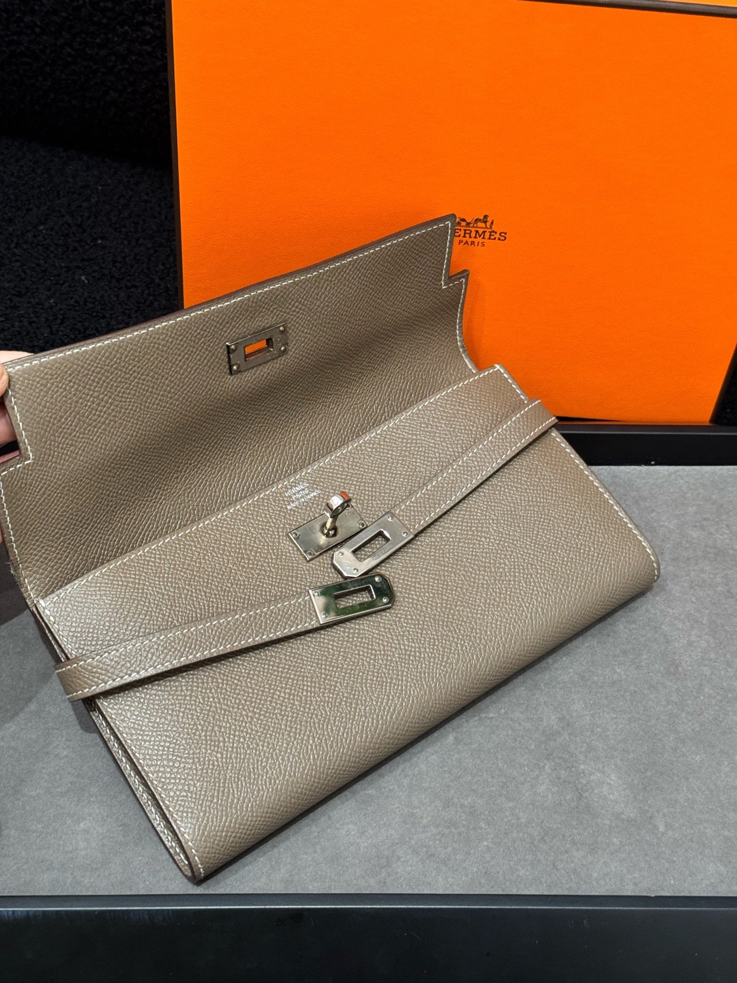 Hermès - Kelly Long Wallet - Epsom leather - Grey - (N/A)