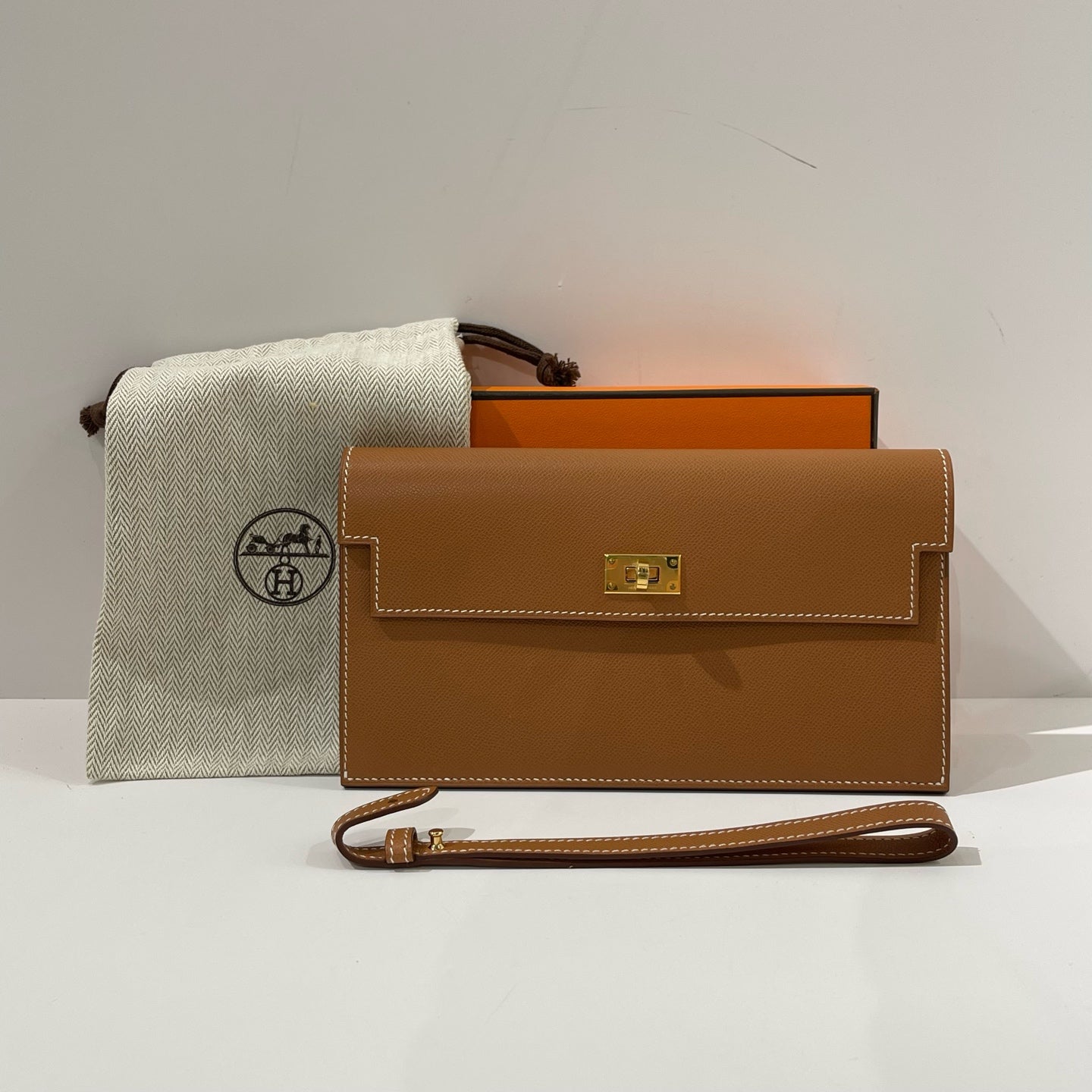 Hermès - Kelly Pocket Long Wallet - Epsom leather - Gold with Gold-Tone Hardware - (mini)