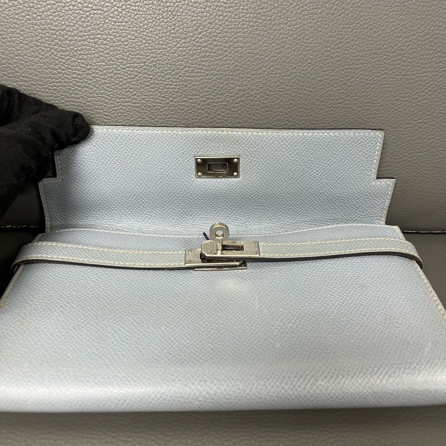 Hermès - Kelly To Go - Leather - Blue - (Mini)