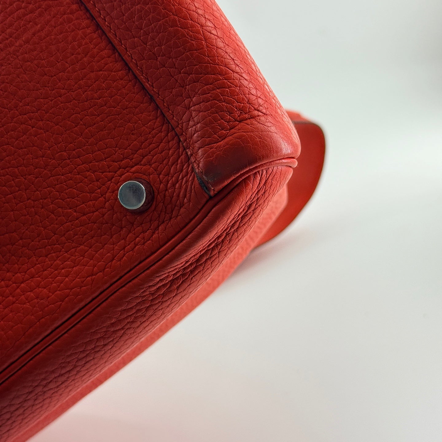 Hermès - Lindy 30 - Grained leather - Red - (Medium)