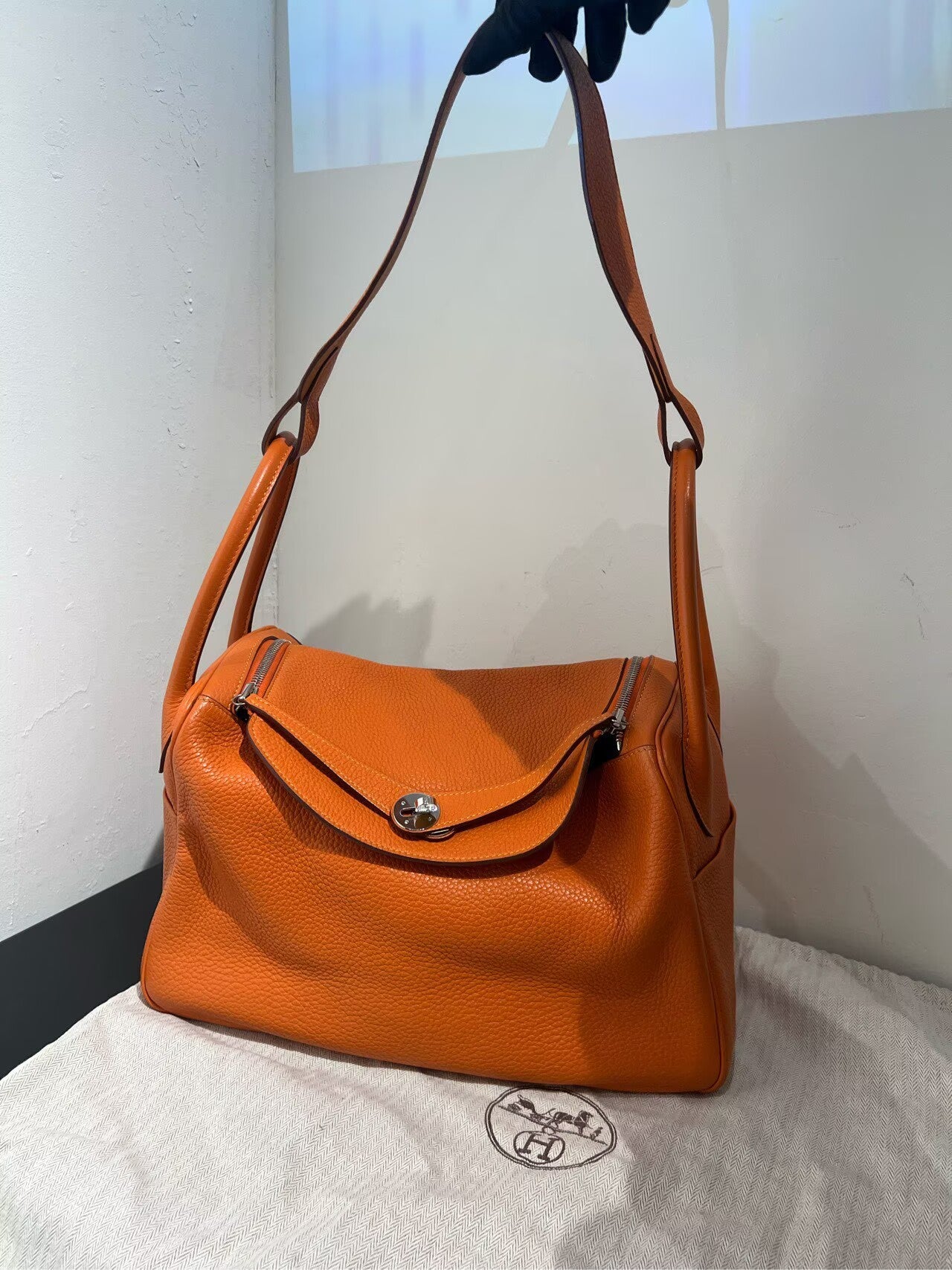 Hermès - Lindy 34 - Clemence leather - Orange - (Medium)