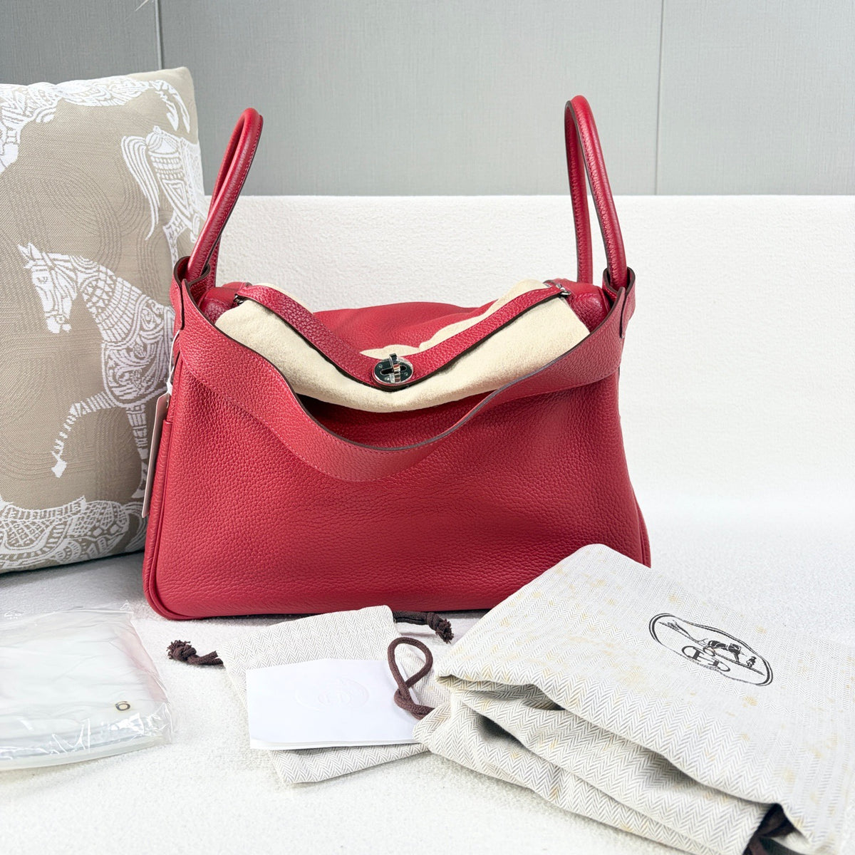 Hermes - Lindy 34 - Leather - Red - (Medium)