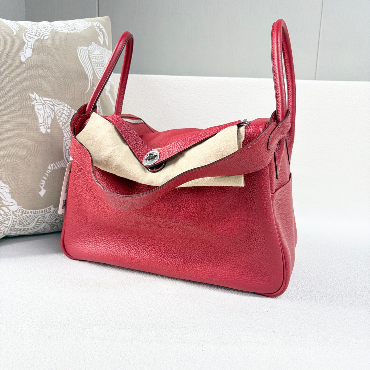 Hermes - Lindy 34 - Leather - Red - (Medium)