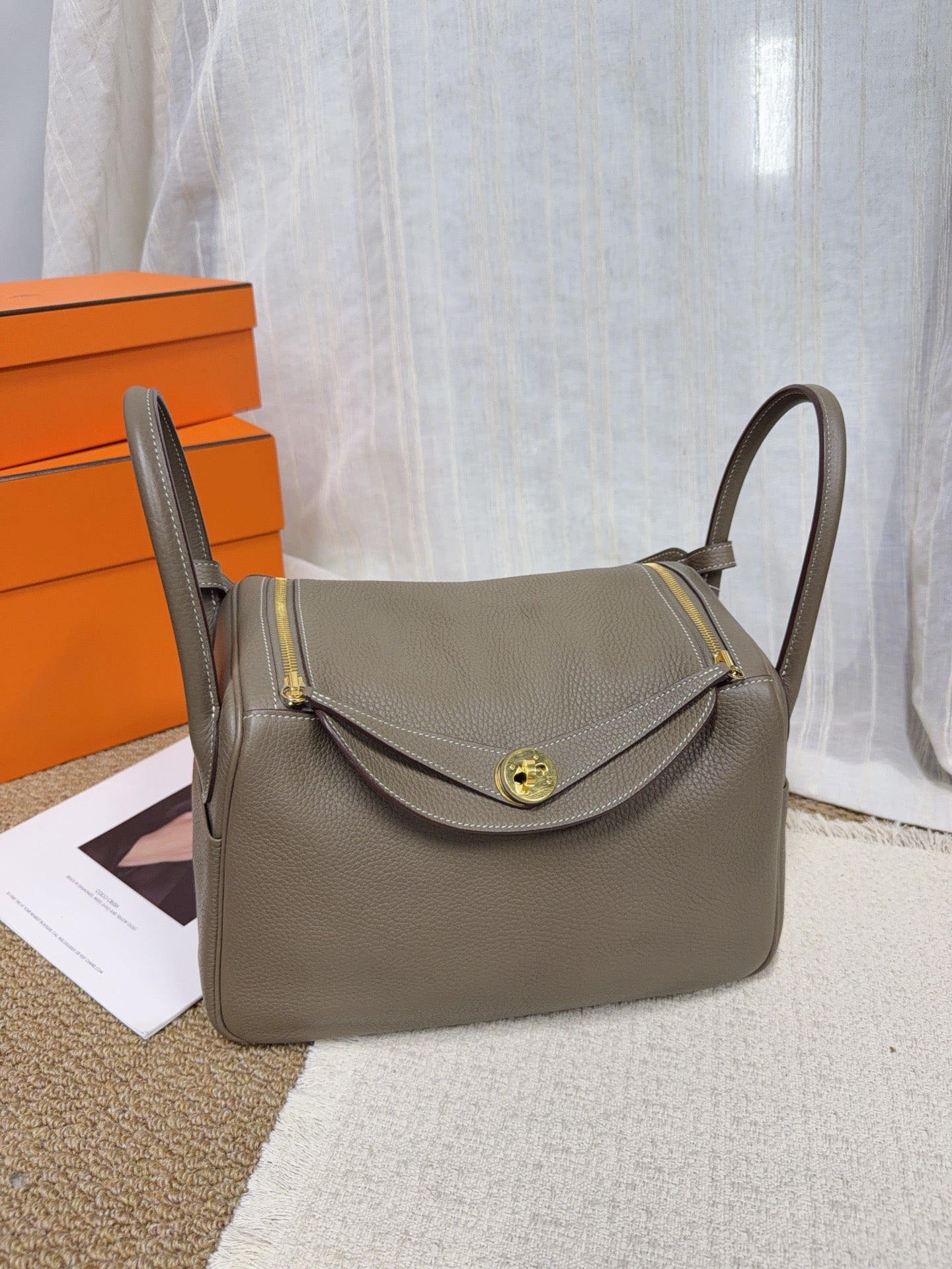 Hermès - Lindy - Leather - Grey - (medium)