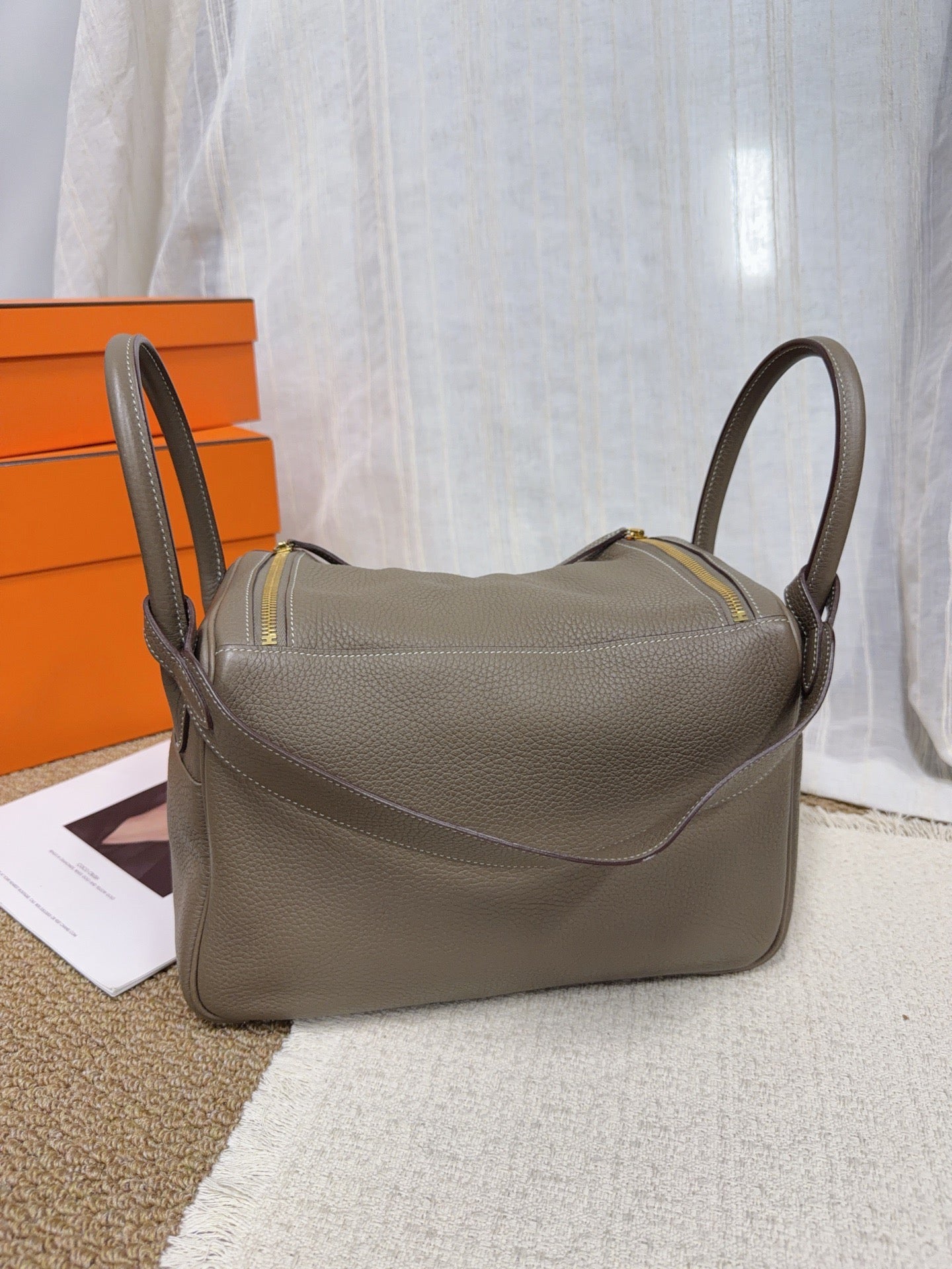 Hermès - Lindy - Leather - Grey - (medium)