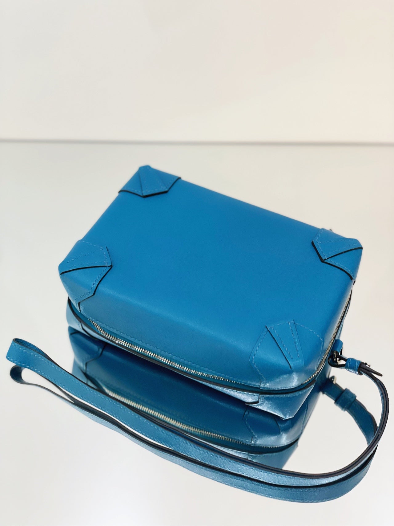 Hermès - MAXIBOX - Leather - Blue - (mini)