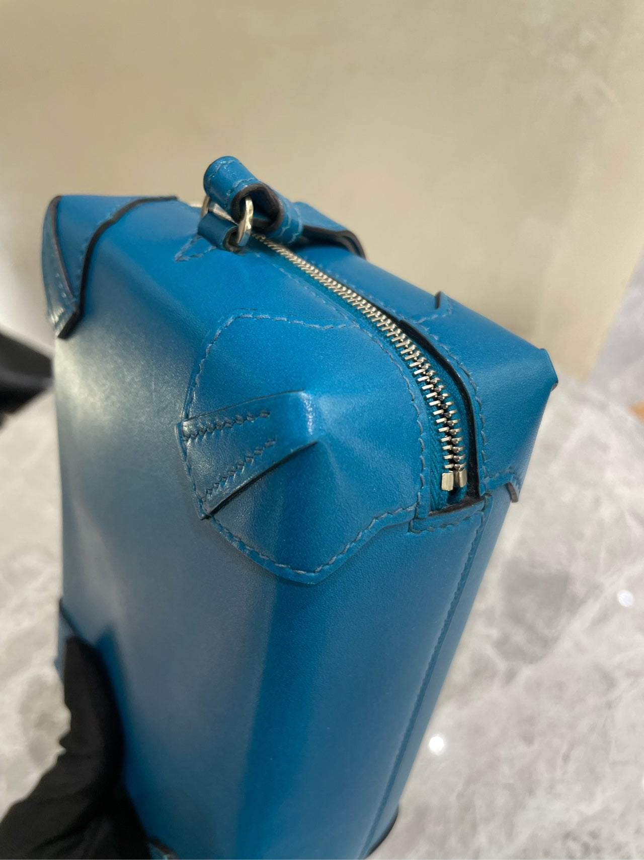 Hermès - MAXIBOX - Leather - Blue - (small)