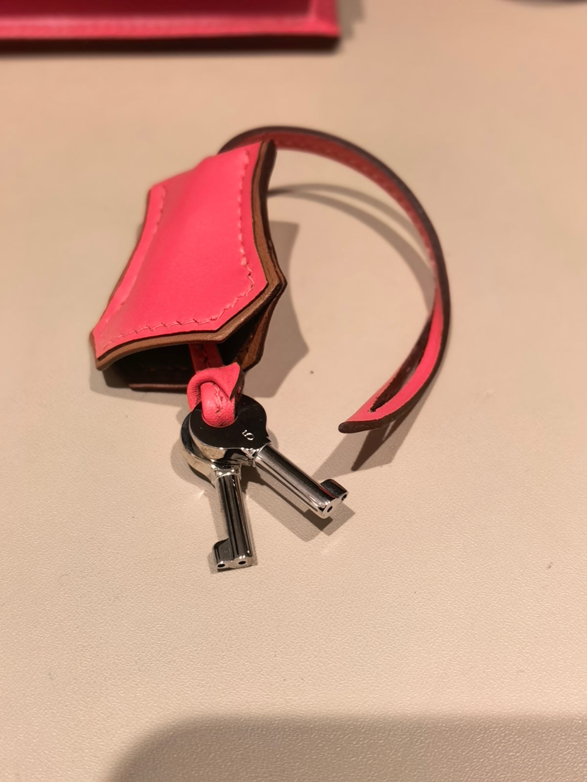 Hermes - Messenger Crossbody Bag - Leather - Pink - (small)