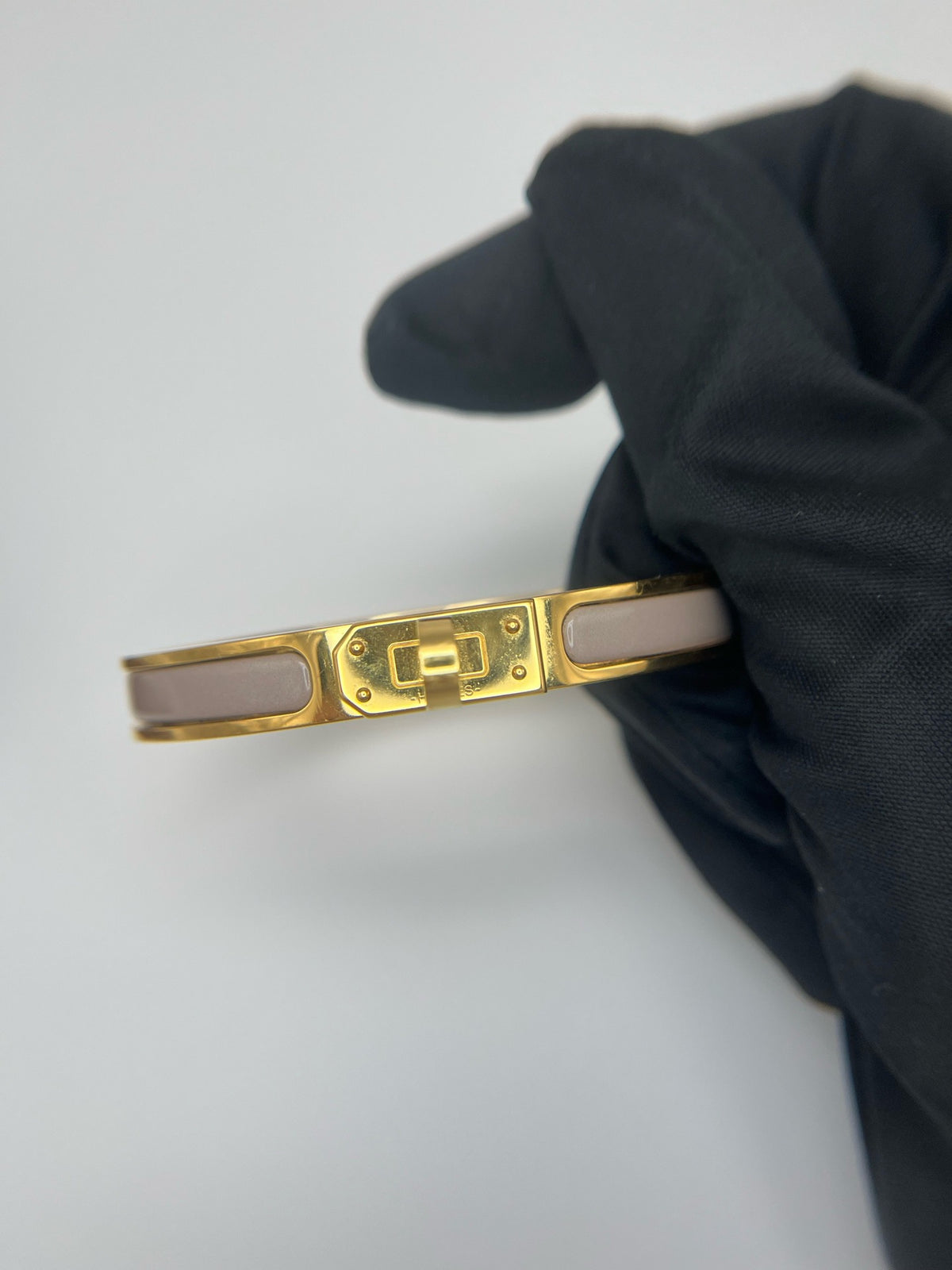 Hermes - Mini Clic Kelly - Gold-plated metal with enamel - Gold