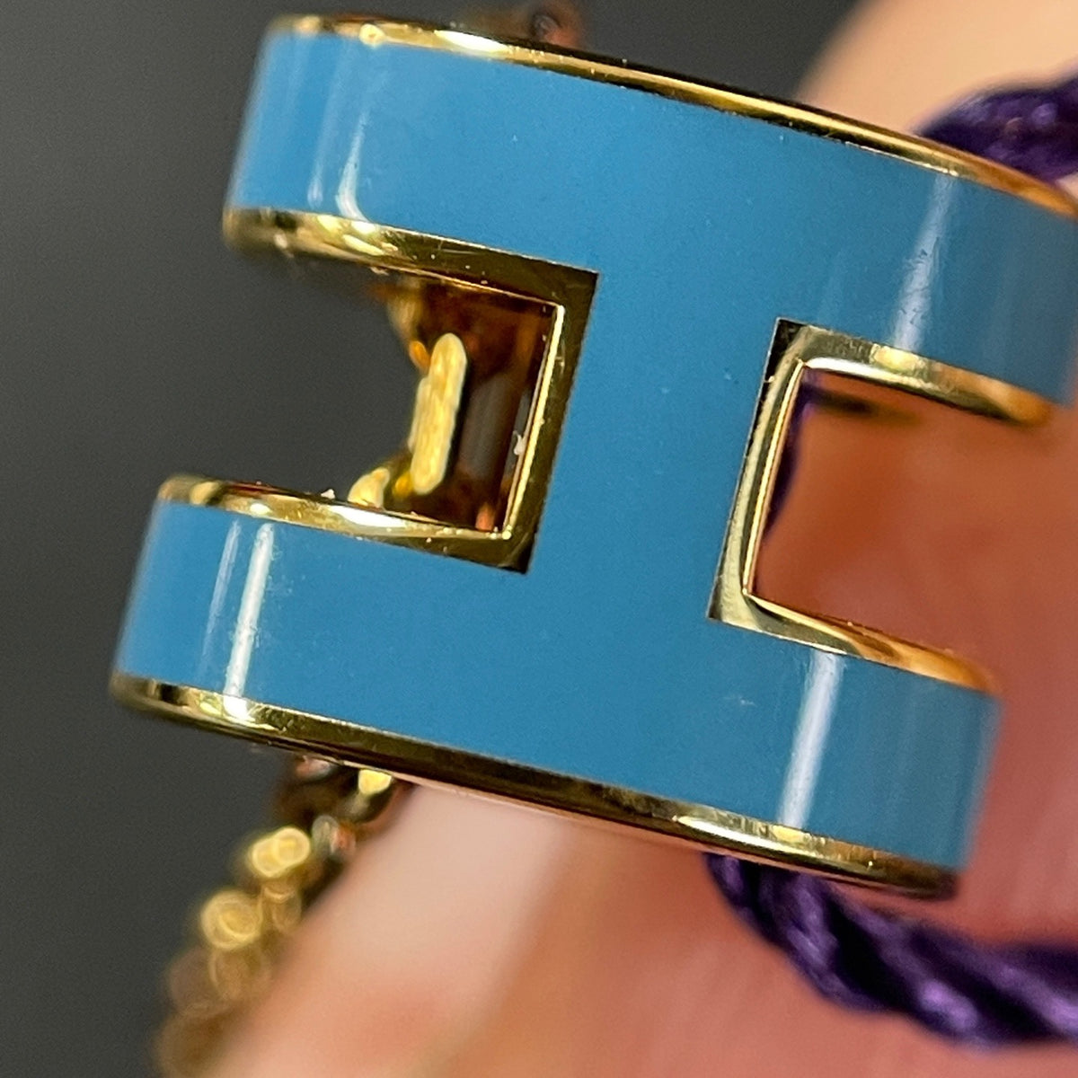 Hermes - Mini Pop H - Gold-plated metal with blue enamel. - Blue - (39.5 cm)