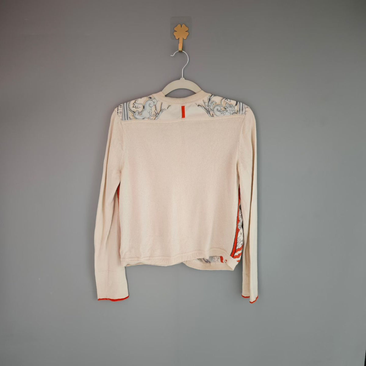 Hermès - Other - Cashmere - Beige - (38)