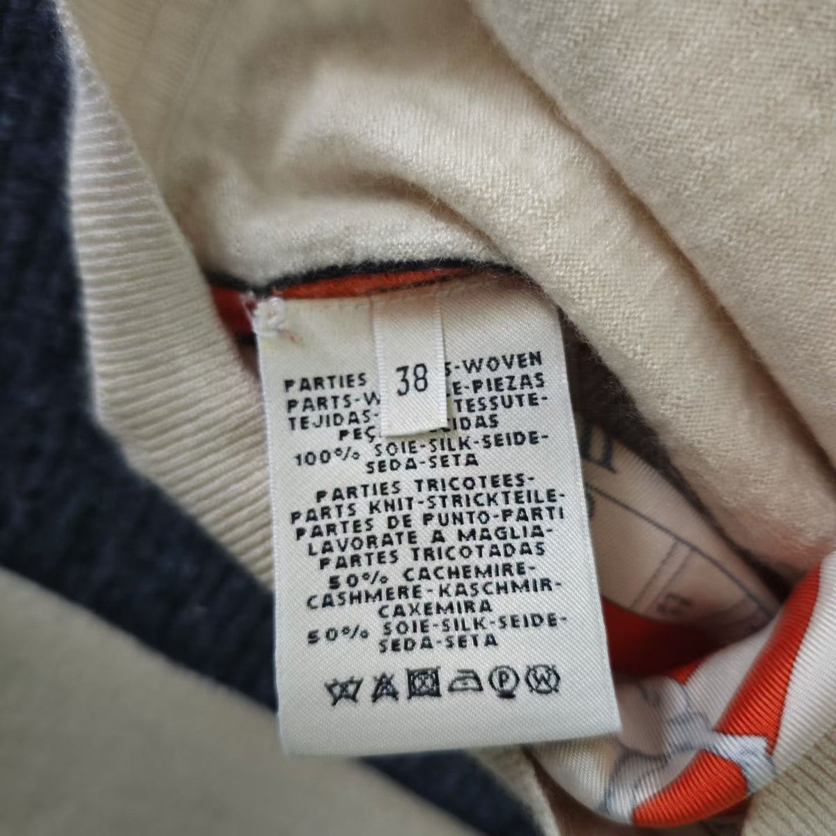 Hermès - Other - Cashmere - Beige - (38)