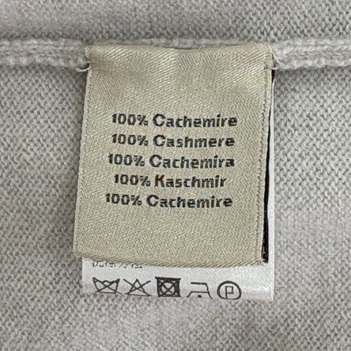 Hermès - Other - Cashmere - Grey - (L)