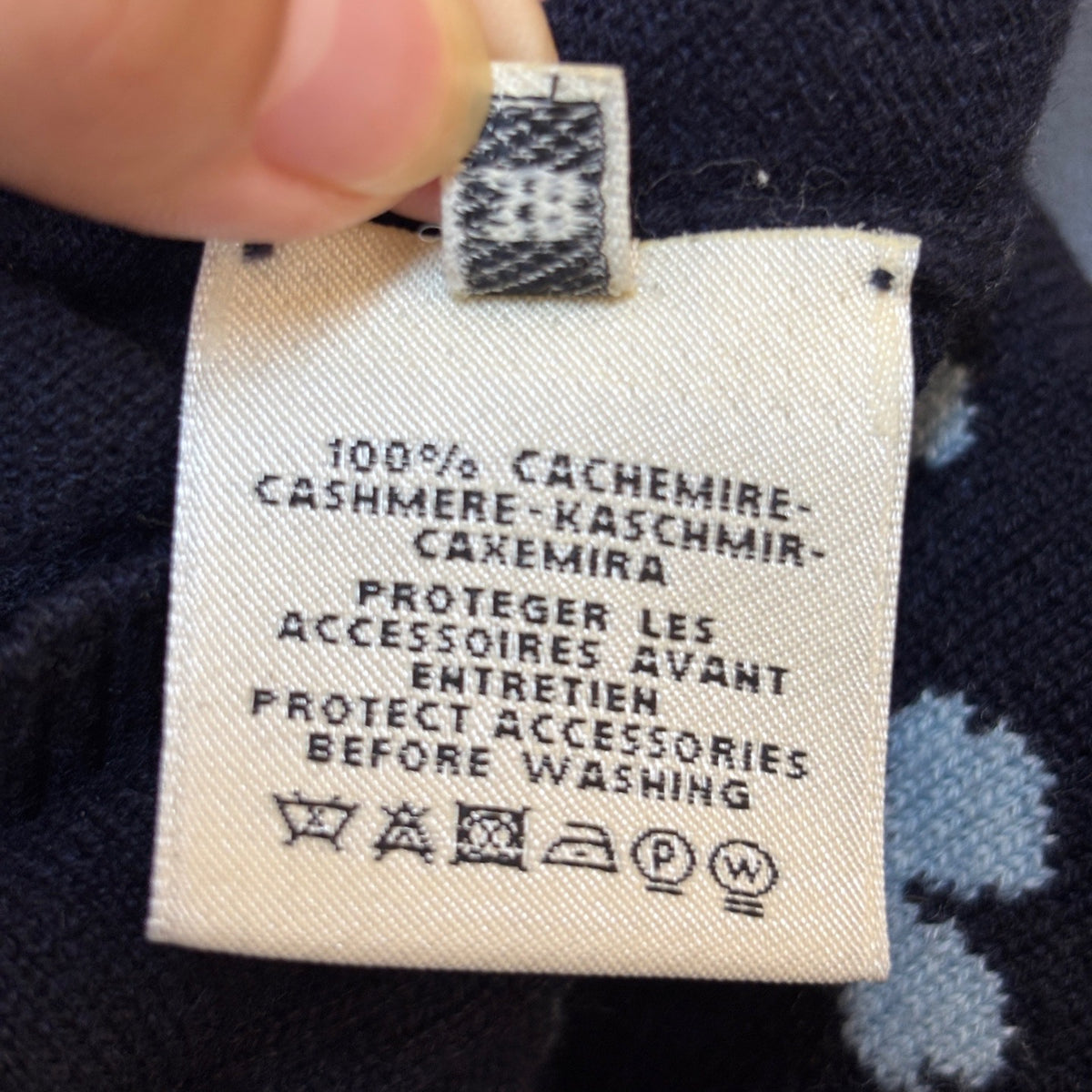 Hermès - Other - Cashmere - Navy - (38)