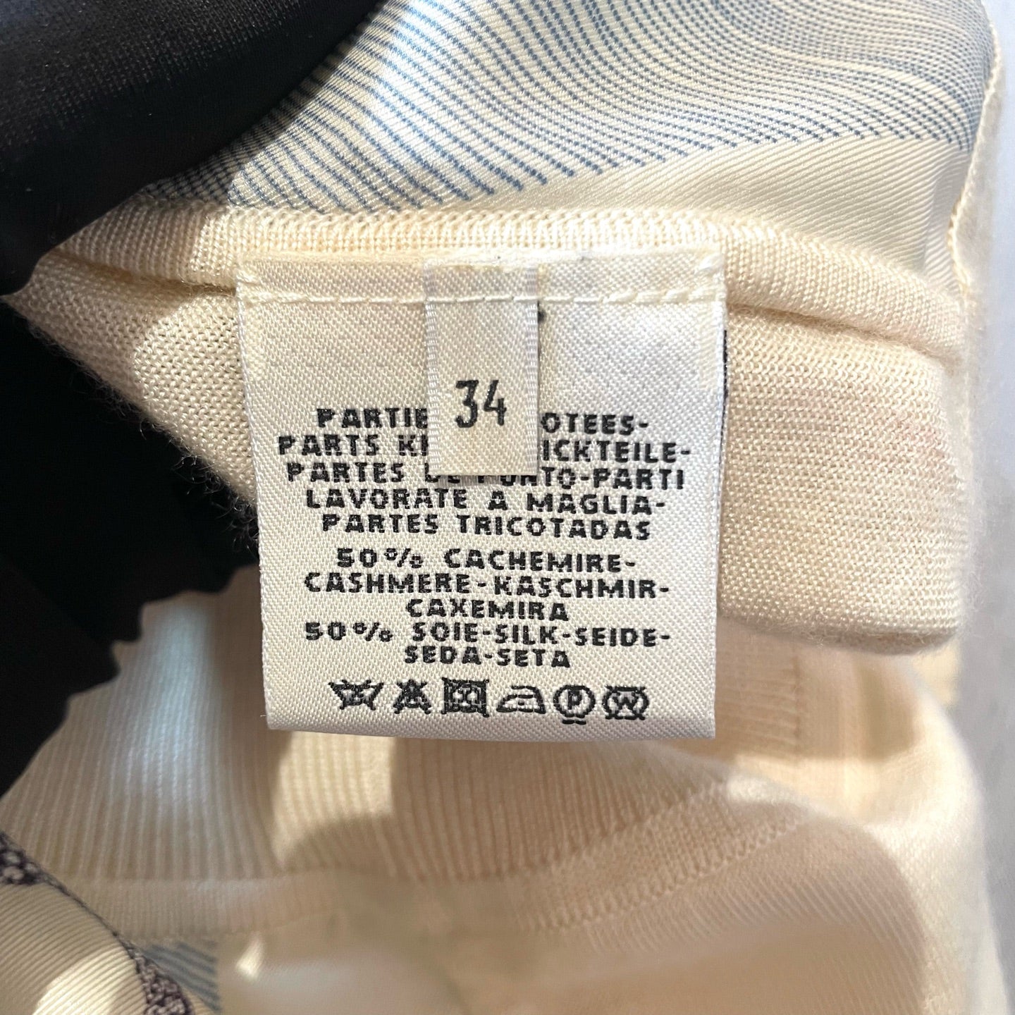 Hermès - Other - Cashmere - White - (34)