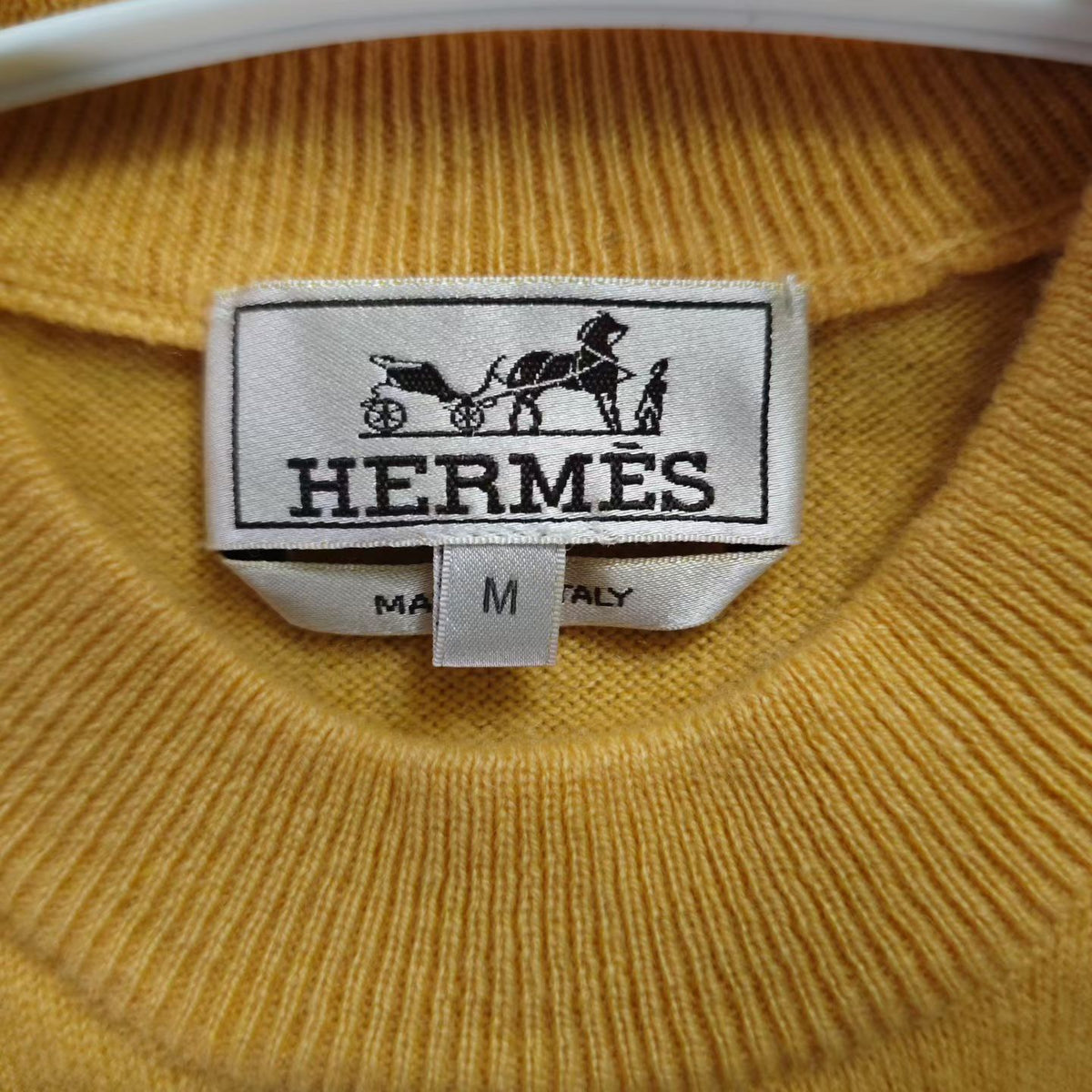 Hermès - Other - Cashmere - Yellow - (M)