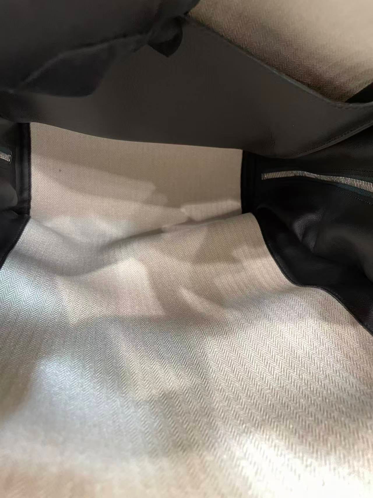 Hermes - Other - Leather - Black - (large)