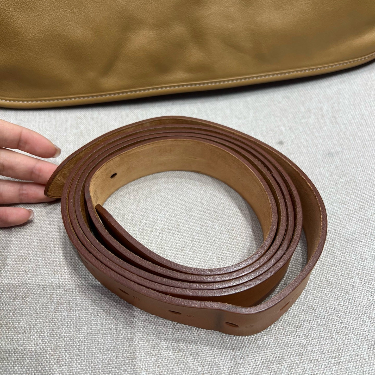 Hermès - Other - Leather - Camel - (large)