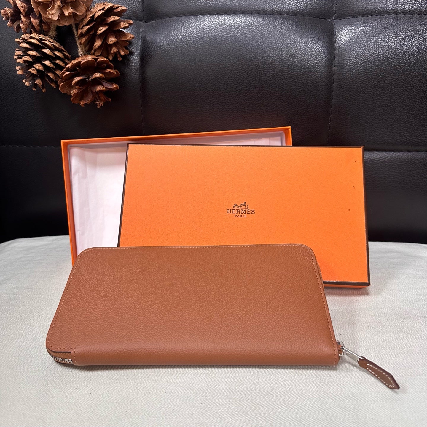 Hermes - Other - Leather - Gold - (medium)