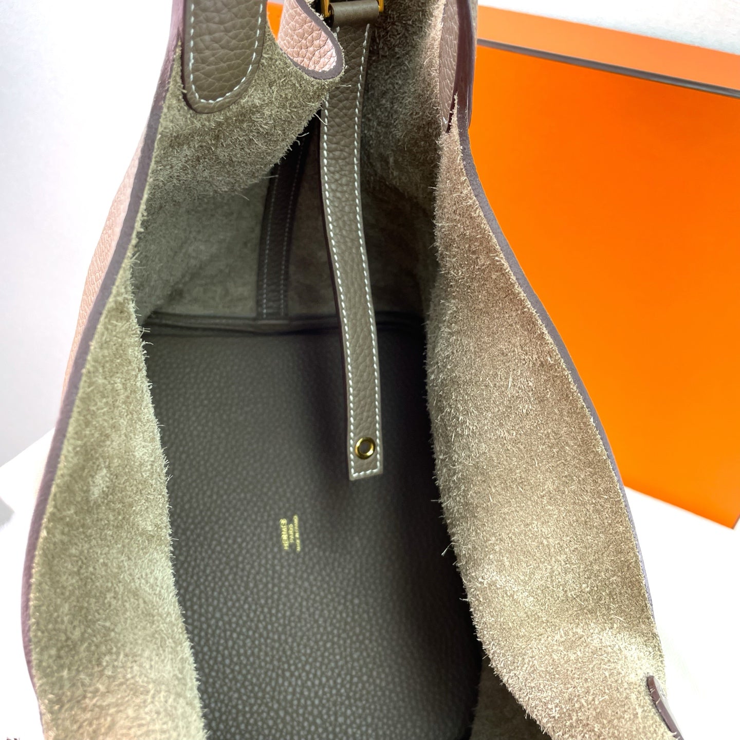Hermes - Other - Leather - Grey - (medium)