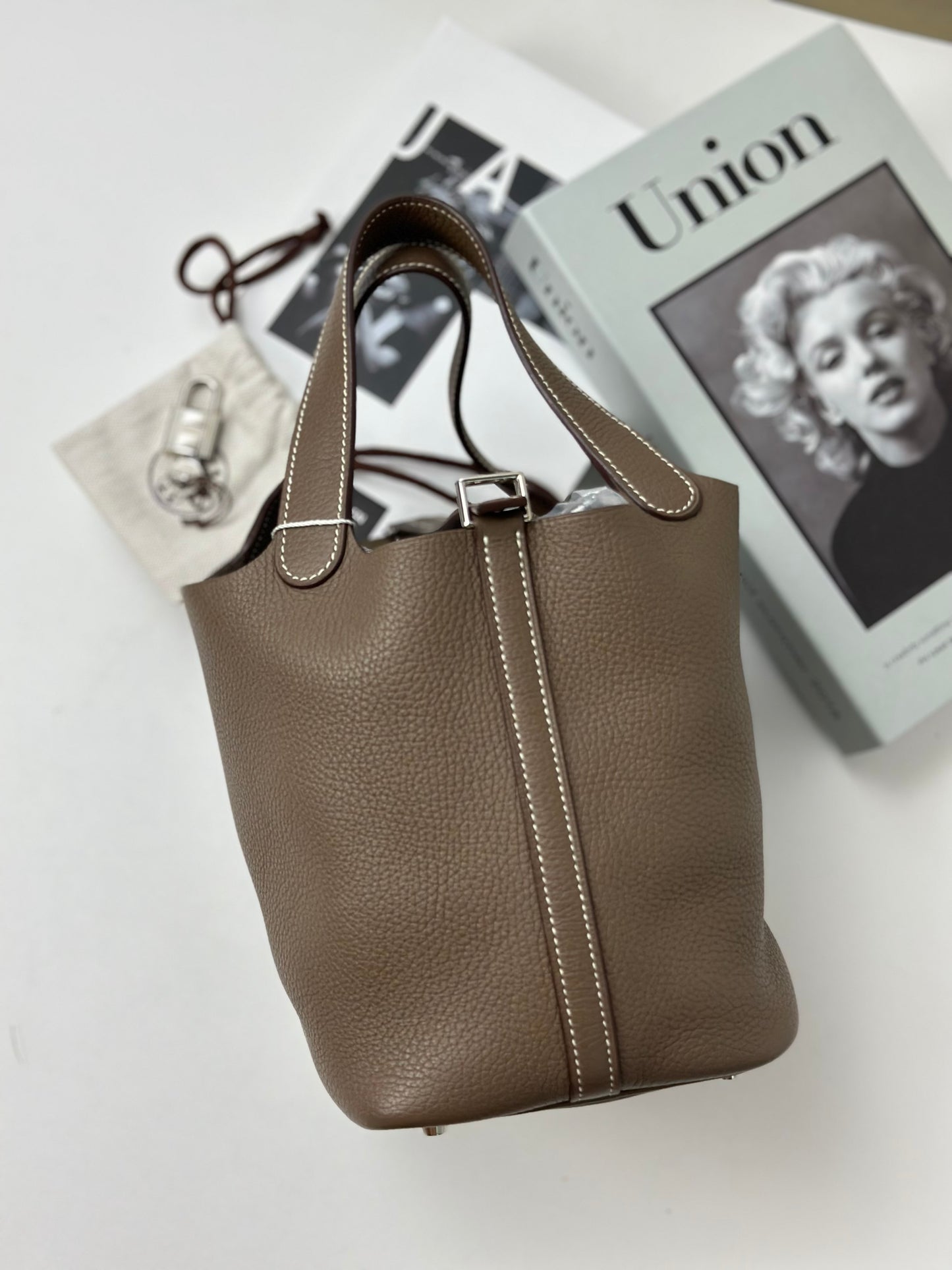 Hermes - Other - Leather - Grey - (mini)
