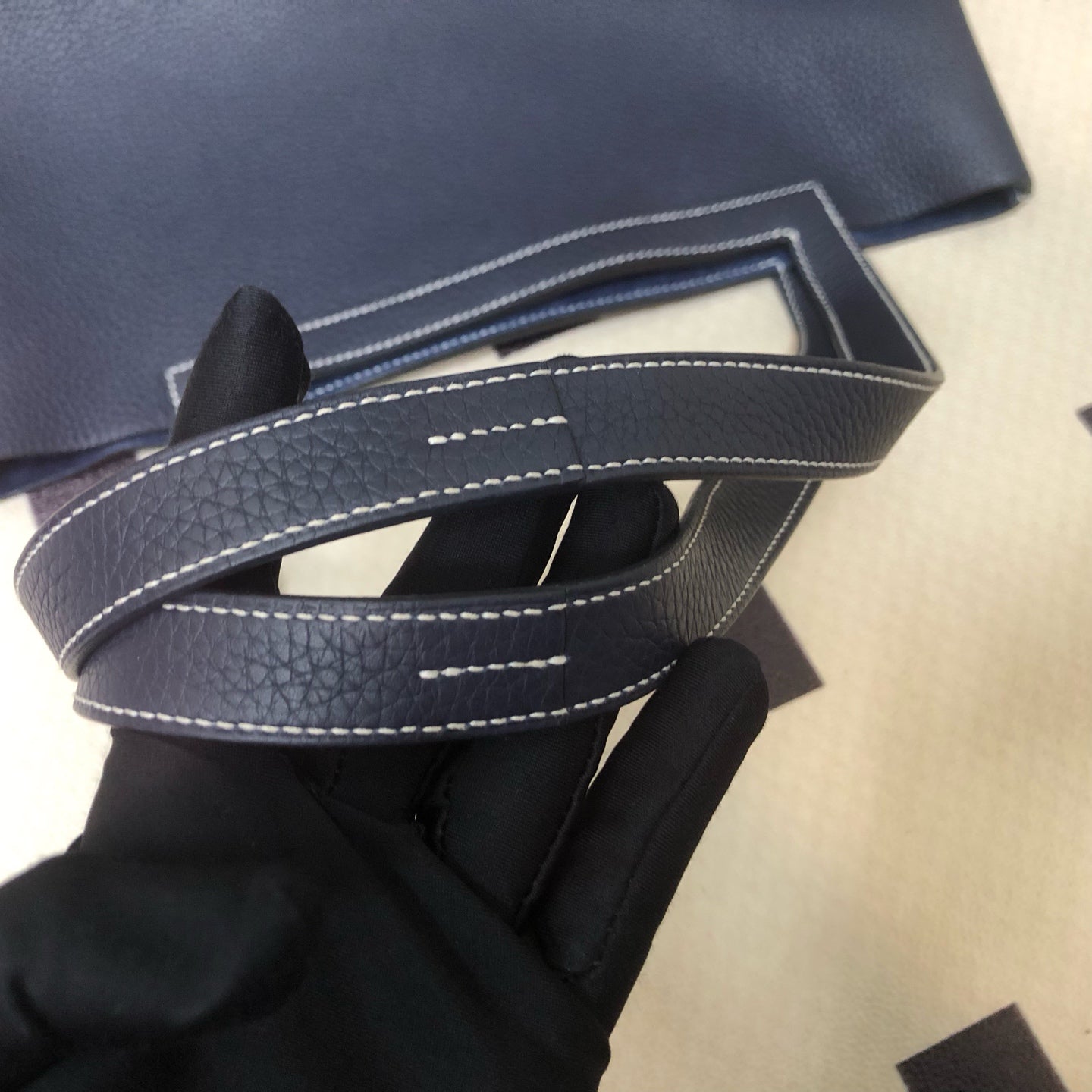 Hermes - Other - Leather - Navy - (medium)