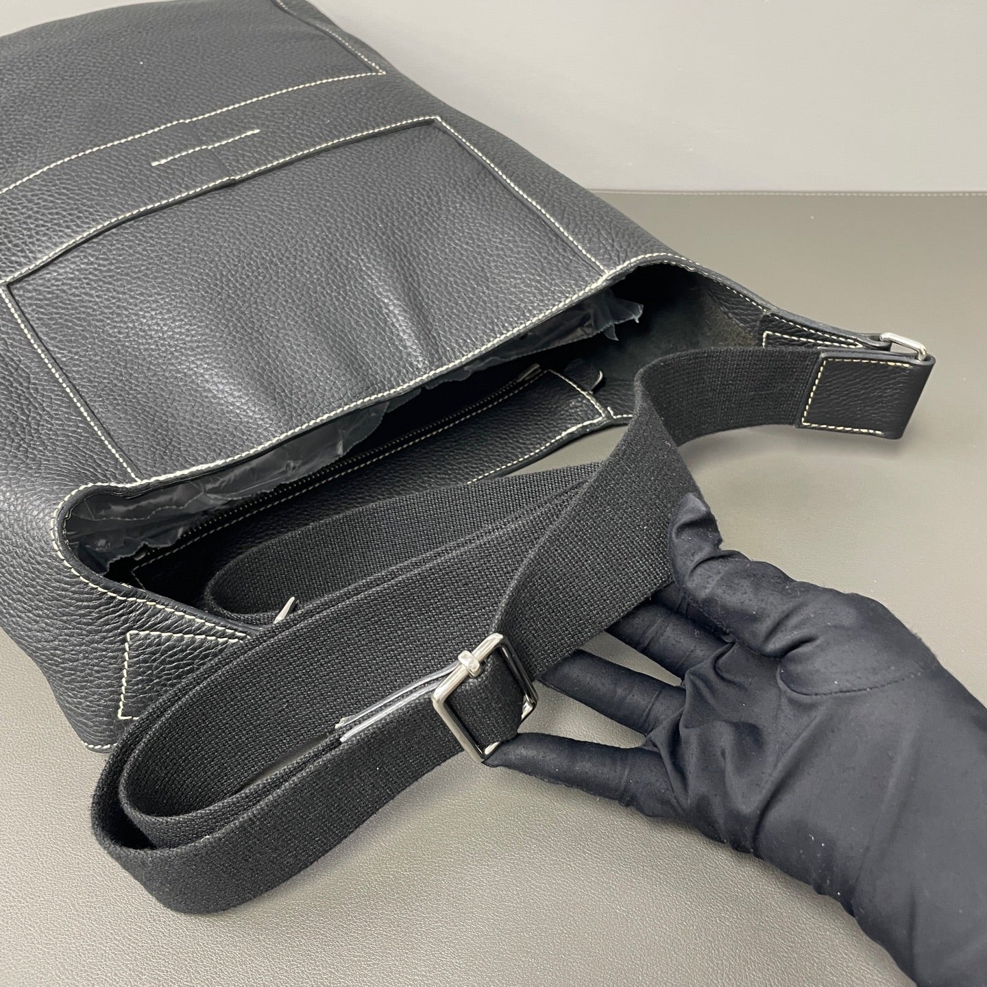 Hermès - Other - Leather - Navy - (Other)