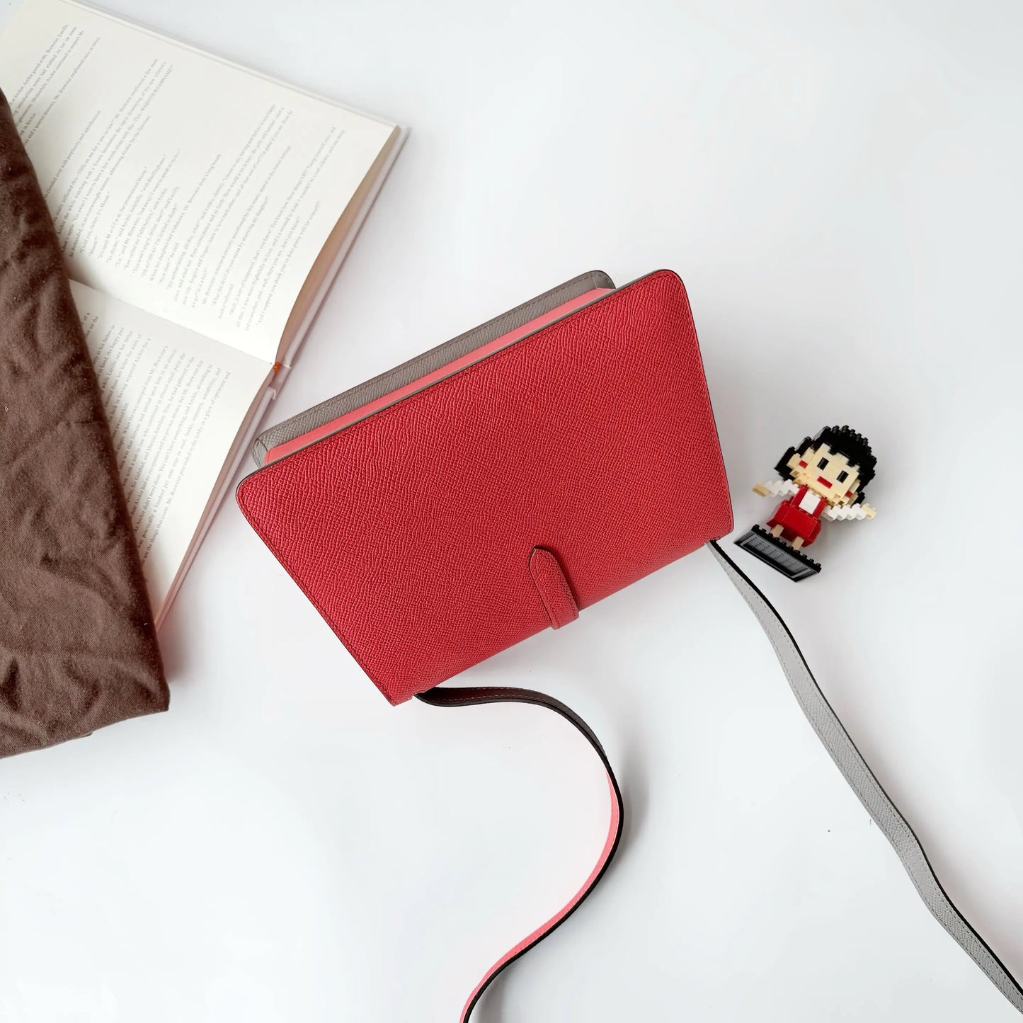 Hermès - Other - Leather - Red - (mini)