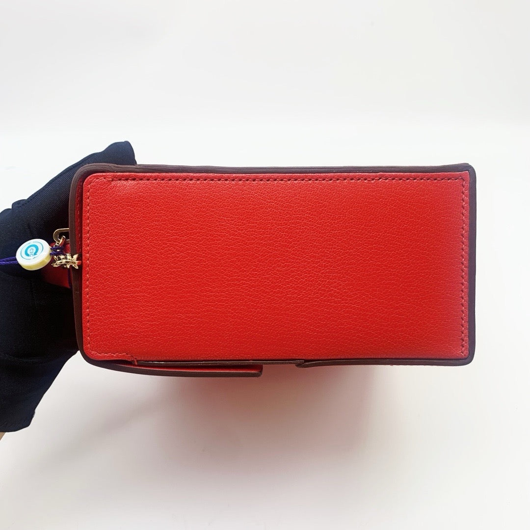 Hermes - Other - Leather - Red - (mini)