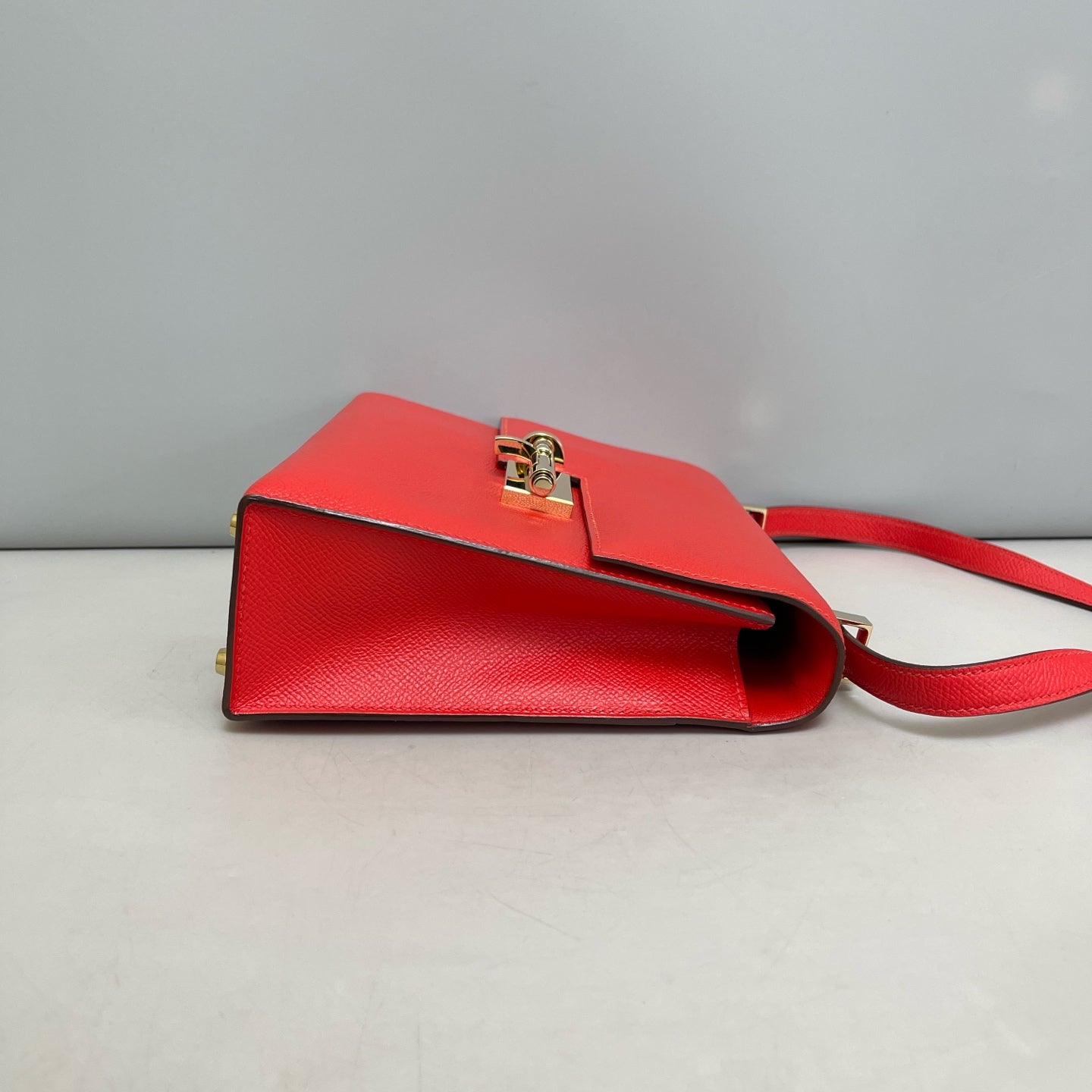 Hermes - Other - Leather - Red - (Other)
