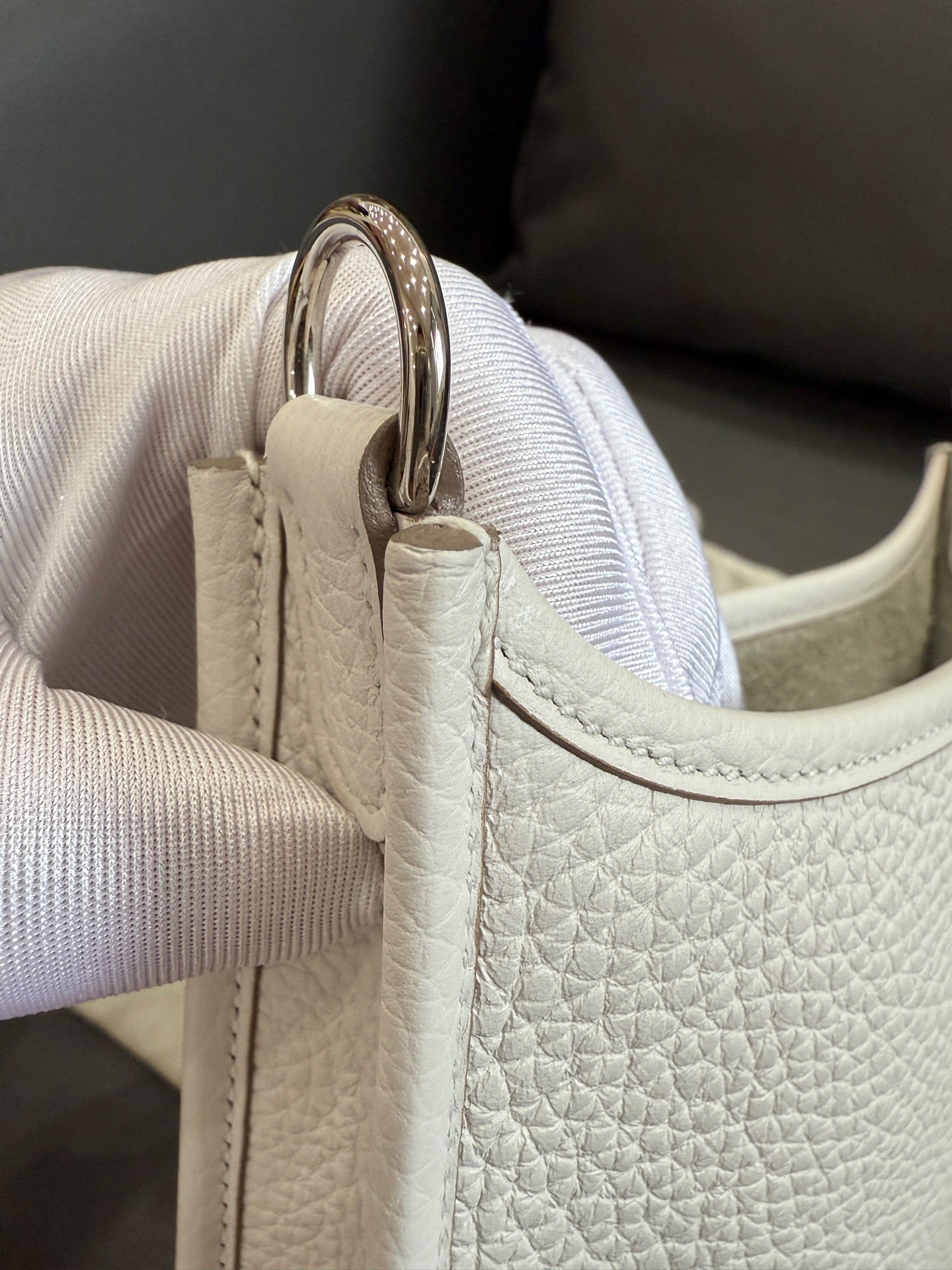 Hermès - Other - Leather - White - (mini)